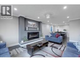 8225 Nw Burnfield Crescent, Burnaby, BC V5E3W6 Photo 12