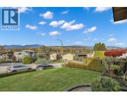 8225 Nw Burnfield Crescent, Burnaby, BC V5E3W6 Photo 7