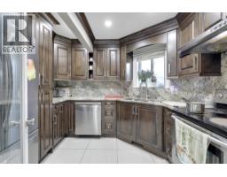 8225 Nw Burnfield Crescent, Burnaby, BC V5E3W6 Photo 23