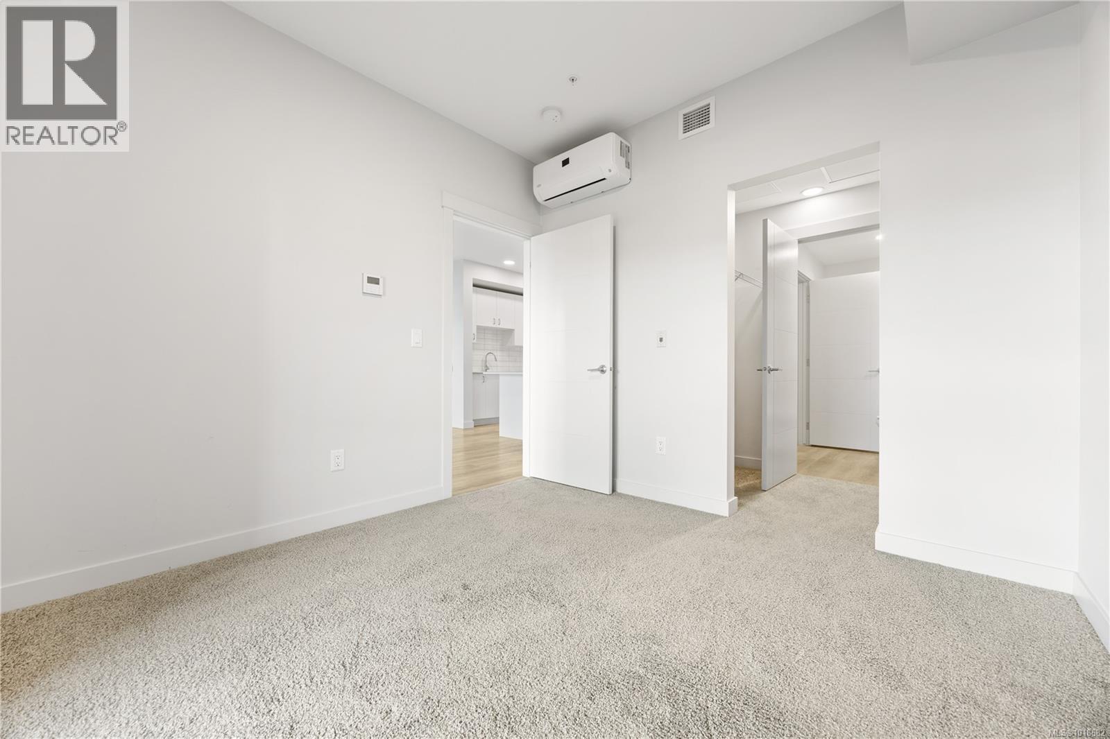 209 120 Jensen Ave W, Parksville