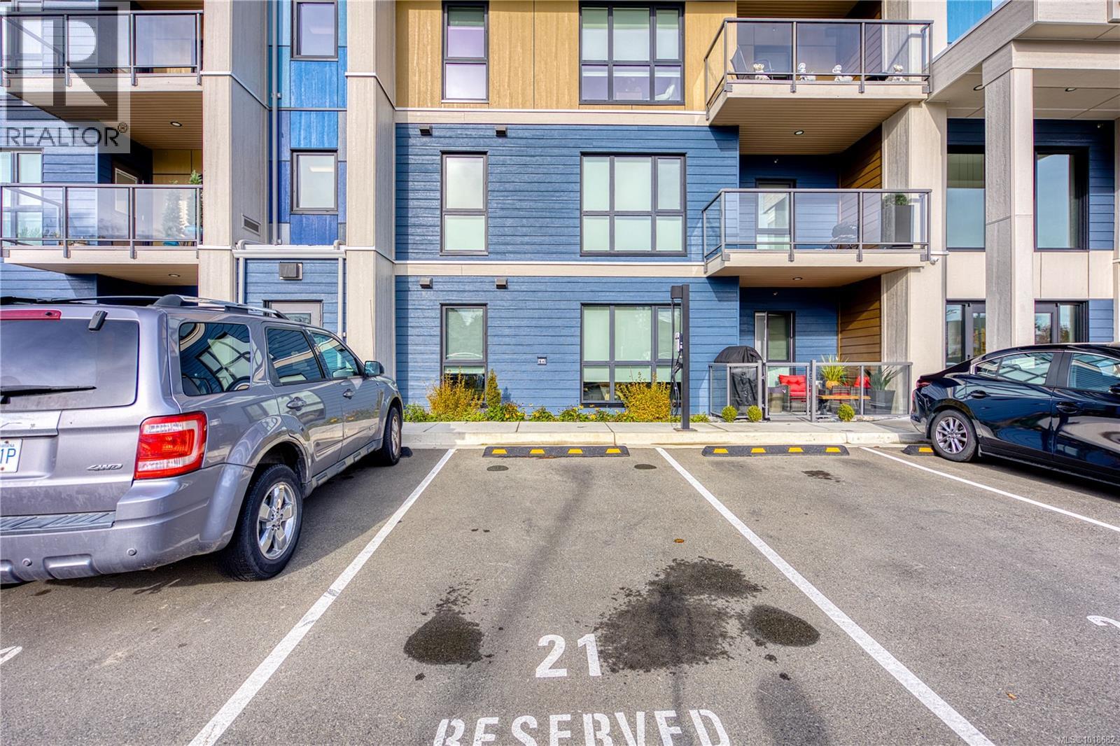 209 120 Jensen Ave W, Parksville