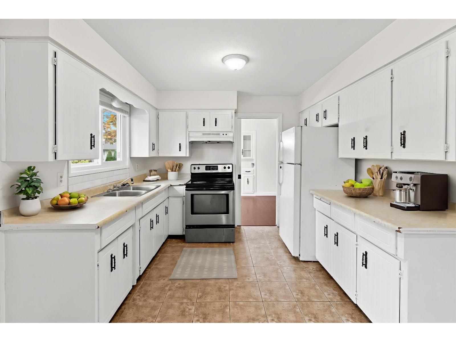 3782 LINDSAY STREET, Abbotsford