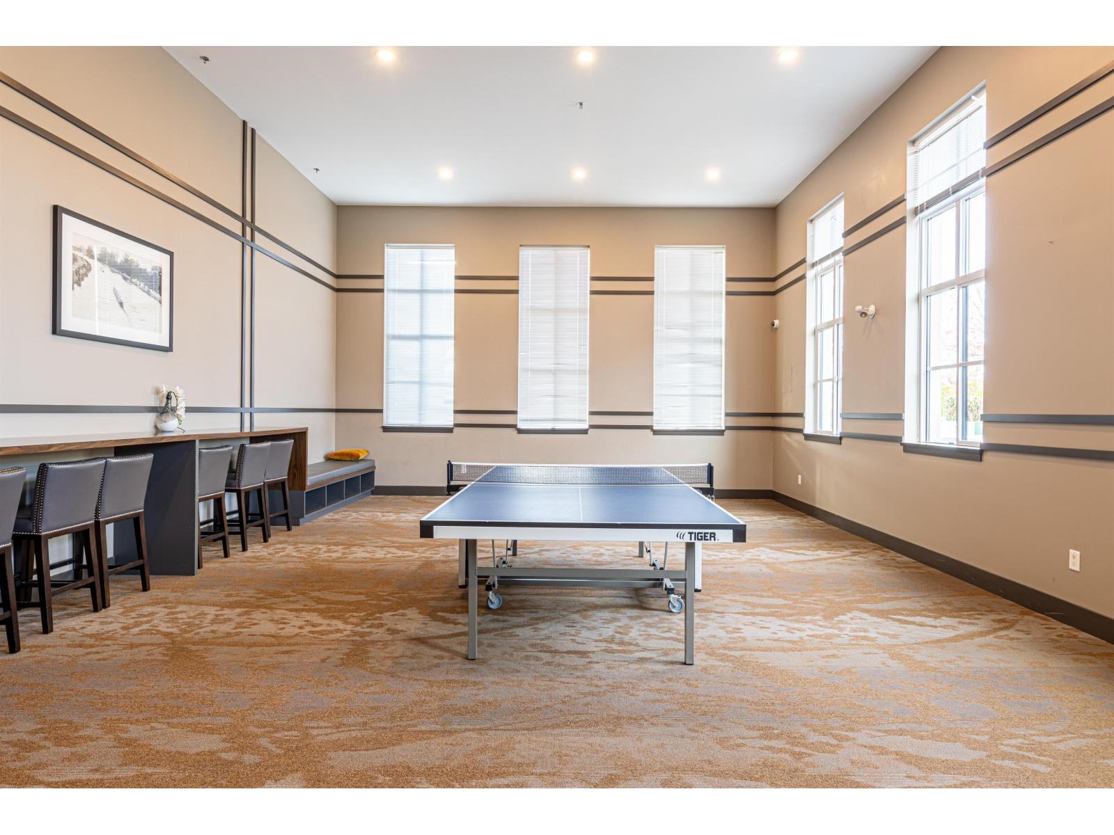 411 15137 33 AVENUE, Surrey