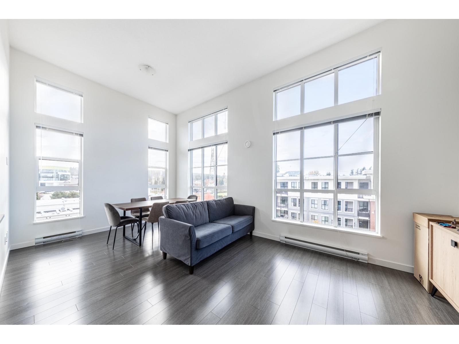 411 15137 33 AVENUE, Surrey