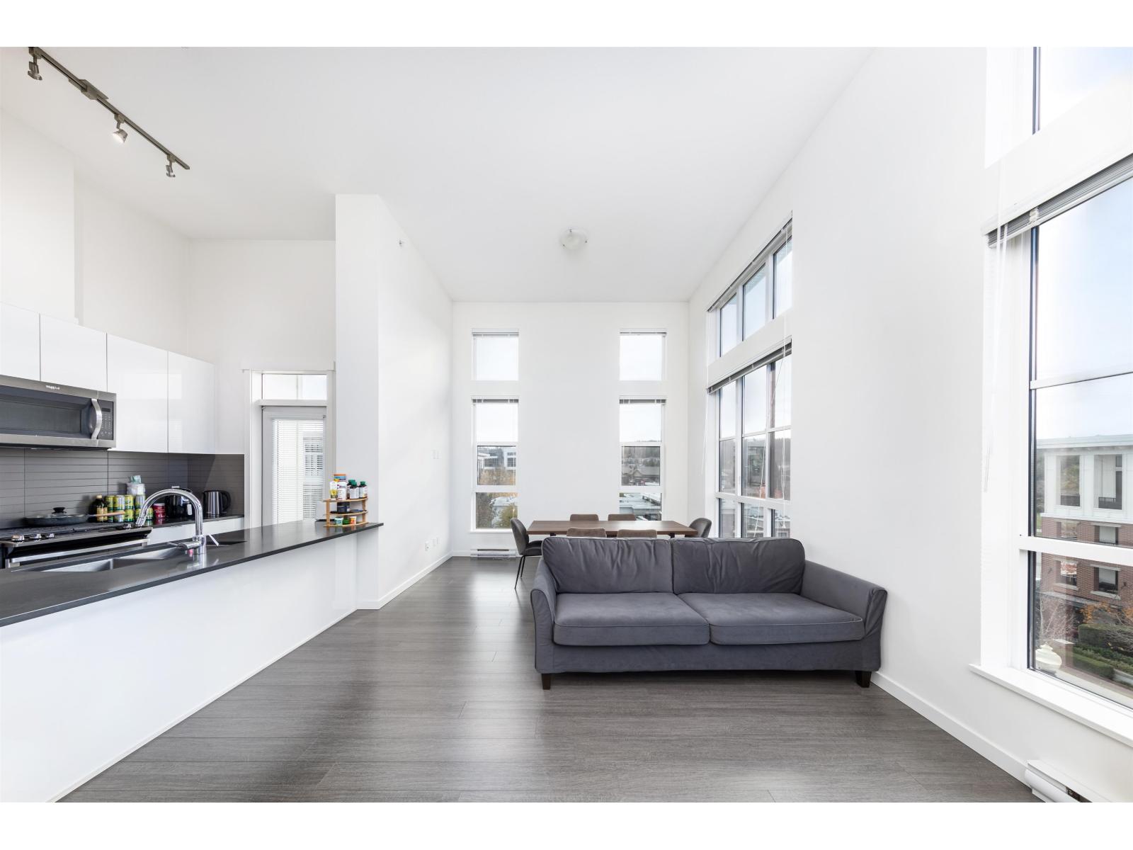 411 15137 33 AVENUE, Surrey