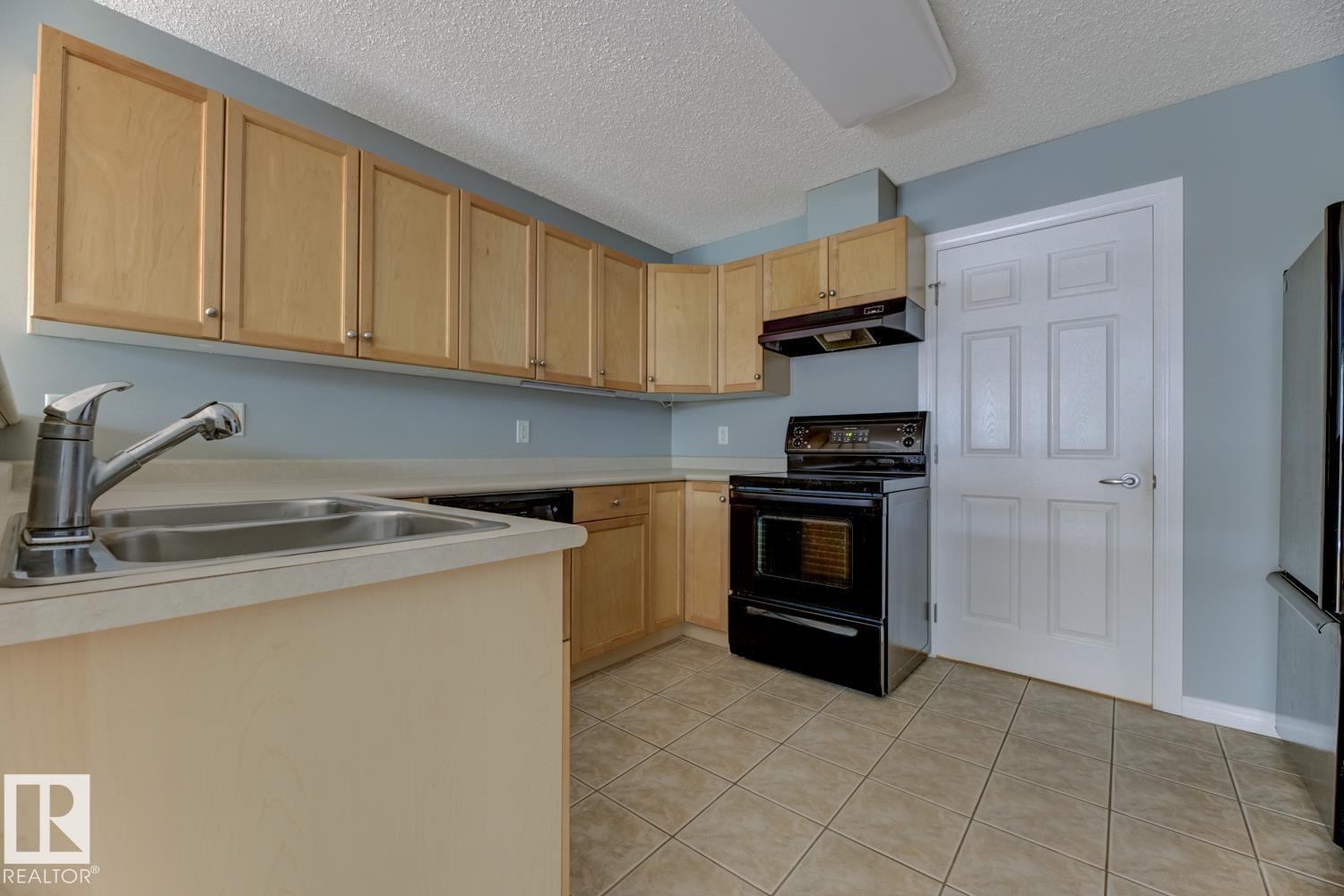 #104 420 CRANBERRY WY, Sherwood Park