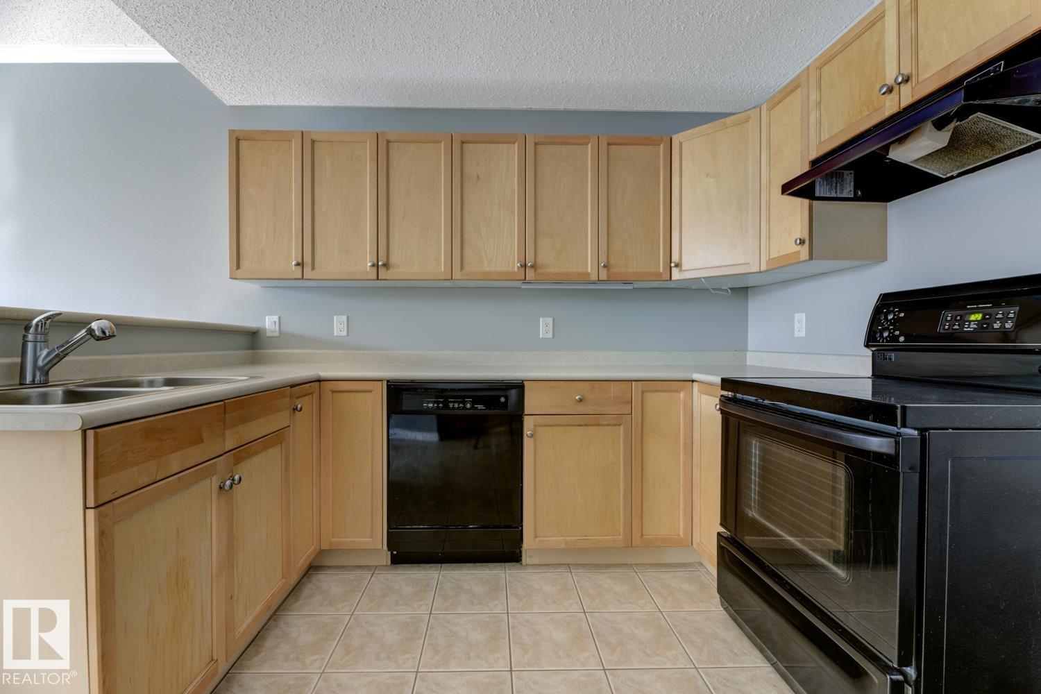 #104 420 CRANBERRY WY, Sherwood Park