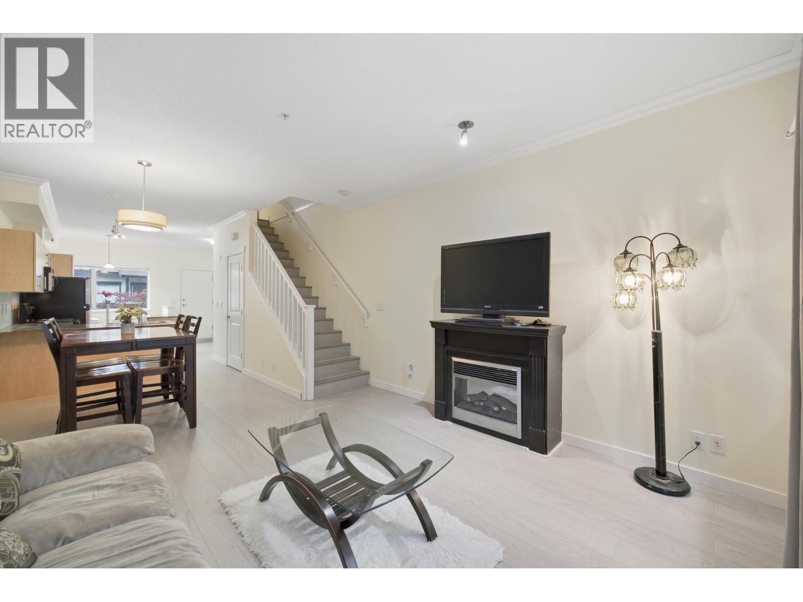 15 730 FARROW STREET, Coquitlam