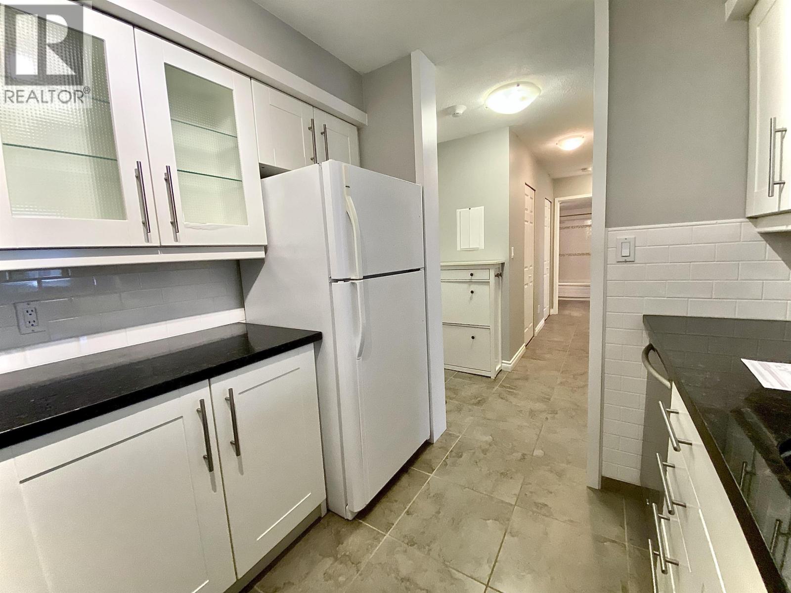 208 737 HAMILTON STREET, New Westminster