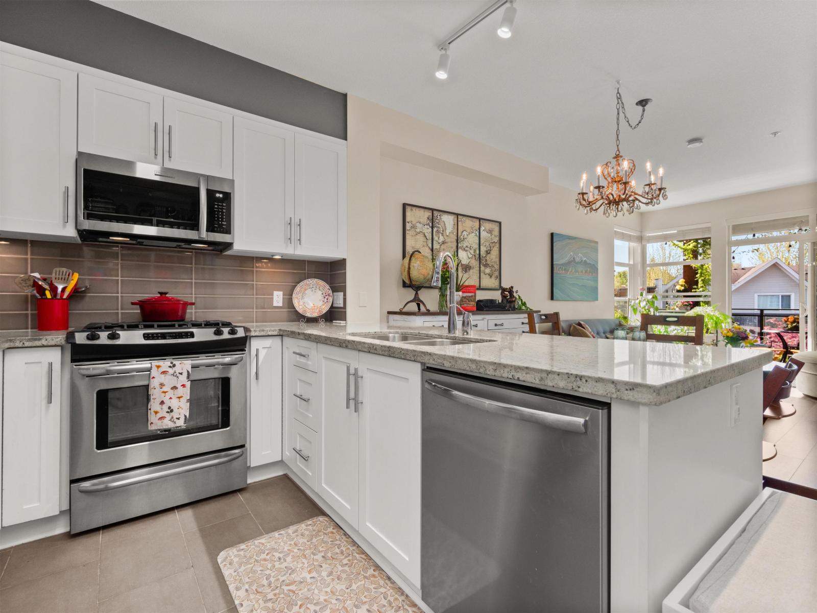 301 23255 BILLY BROWN ROAD, Langley