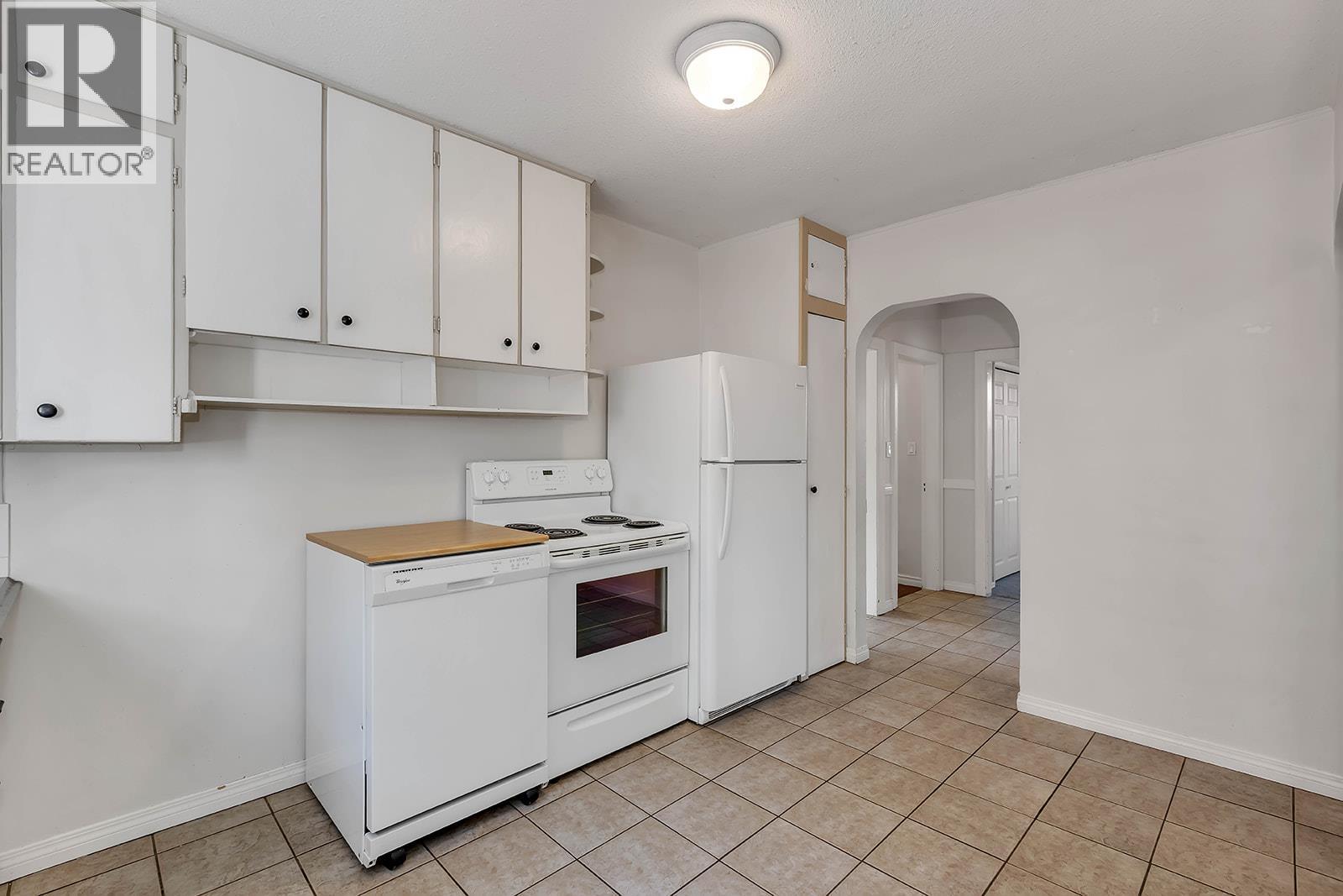  550 Patterson Avenue, Kelowna