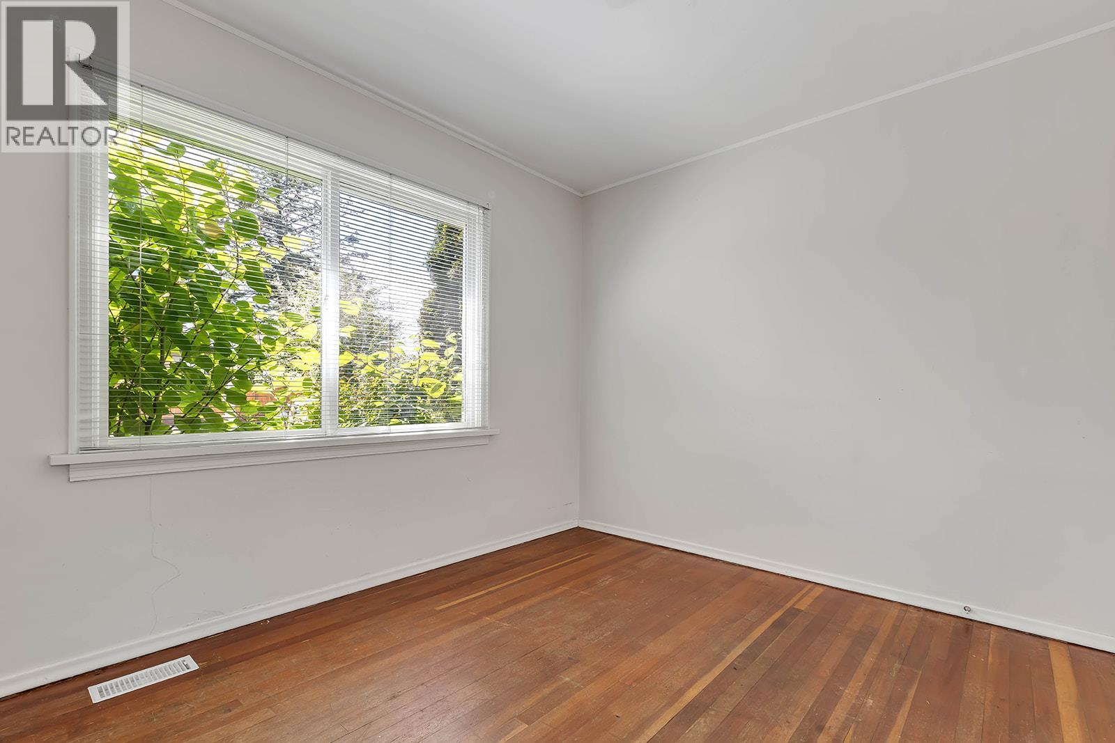  550 Patterson Avenue, Kelowna