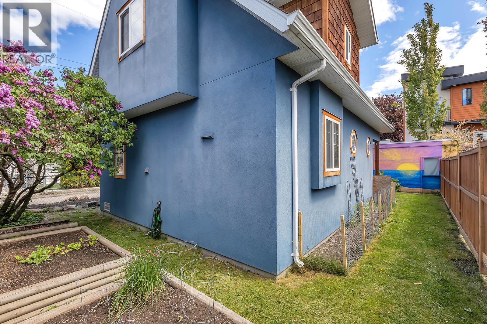  550 Patterson Avenue, Kelowna