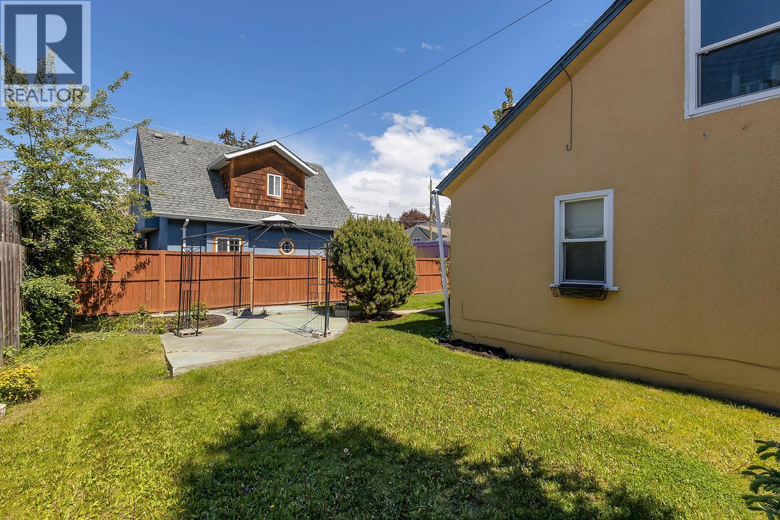  550 Patterson Avenue, Kelowna