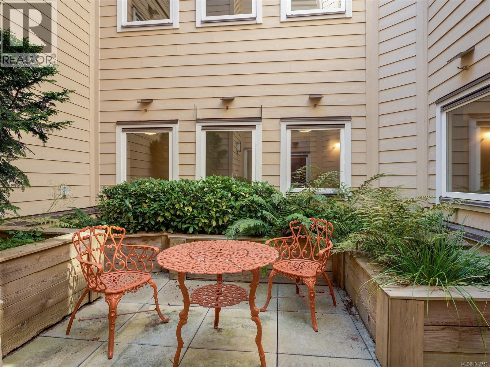 306 663 Goldstream Avenue, Langford