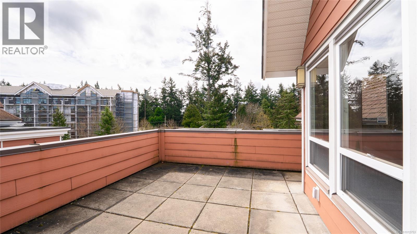 306 663 Goldstream Avenue, Langford