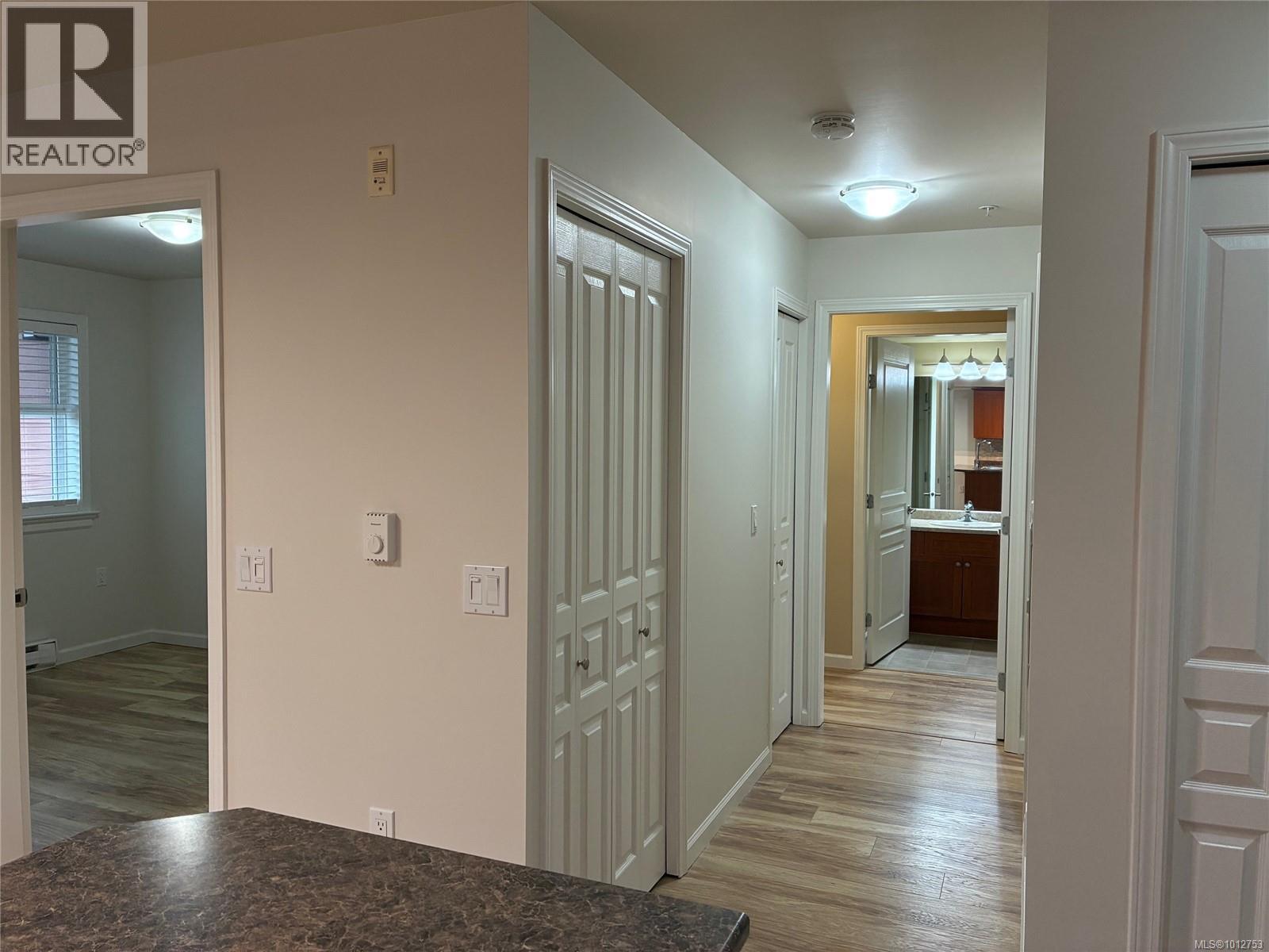 306 663 Goldstream Avenue, Langford