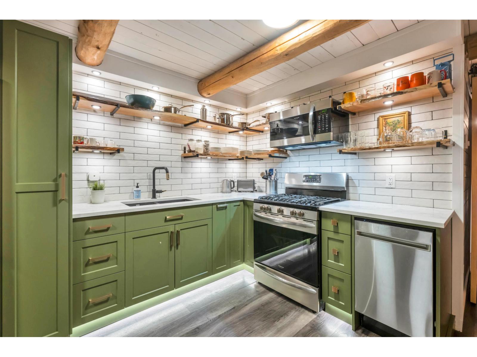 2 20619 EDELWEISS DRIVE, Agassiz