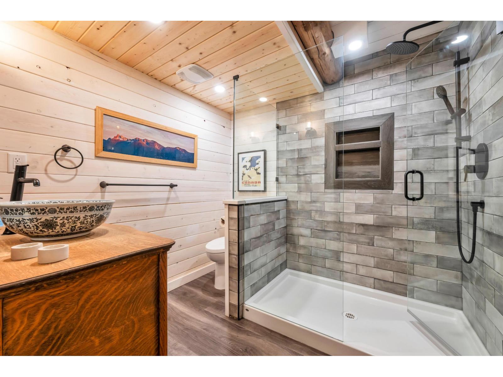 2 20619 EDELWEISS DRIVE, Agassiz