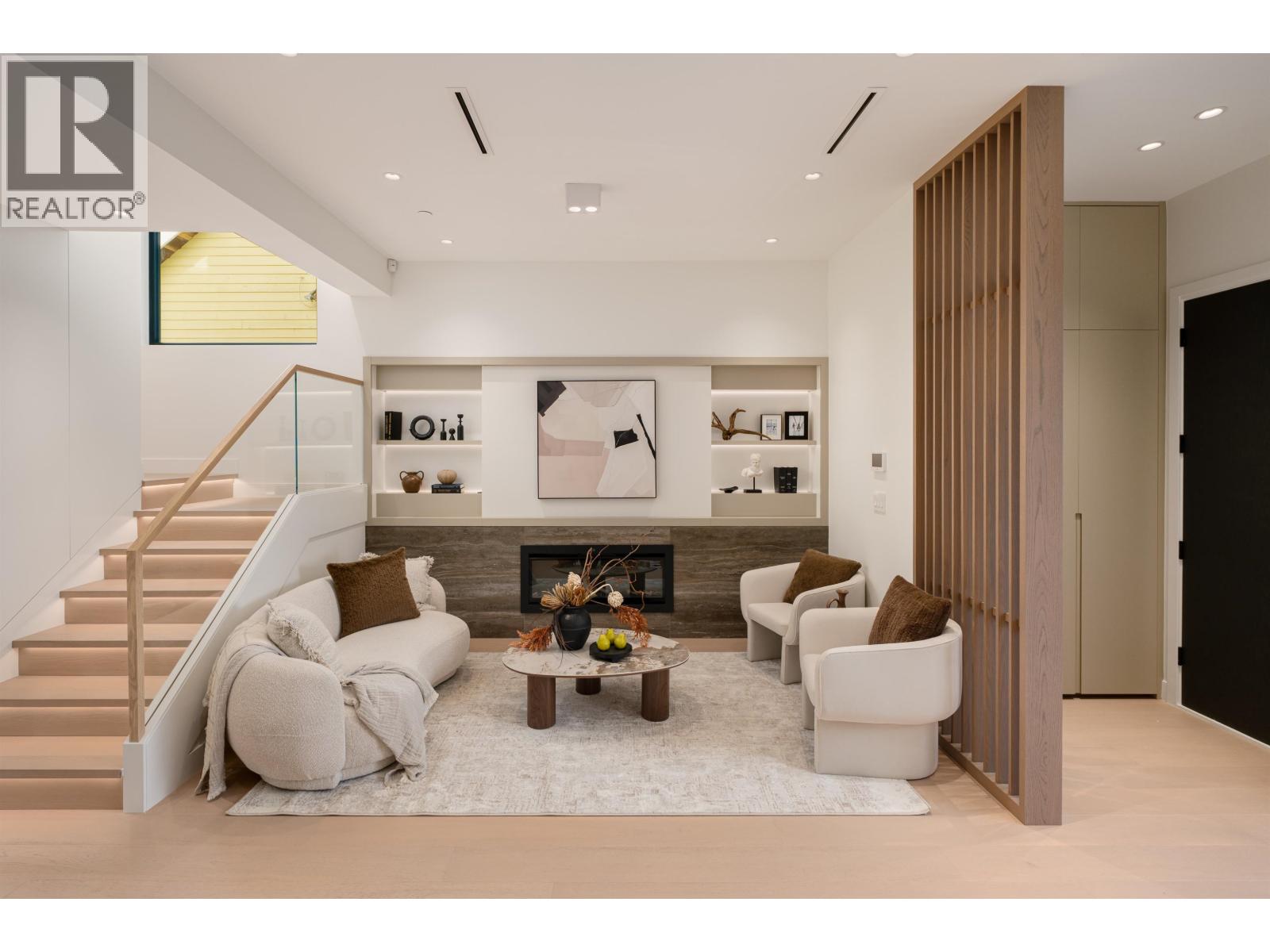 2 4018 W 21ST AVENUE, Vancouver