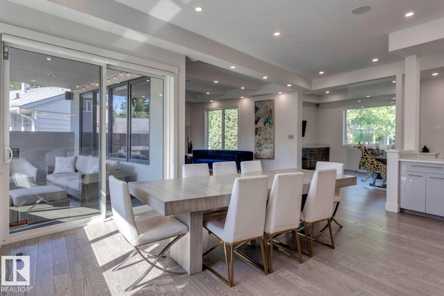 14643 92A AV NW, Edmonton