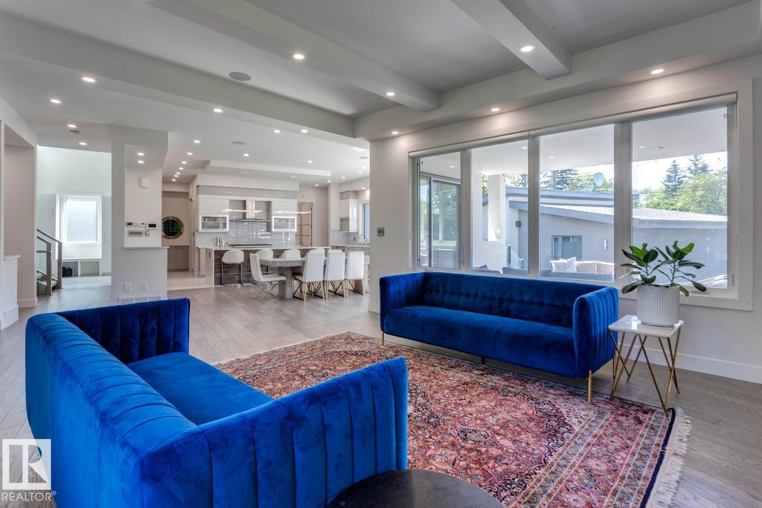 14643 92A AV NW, Edmonton