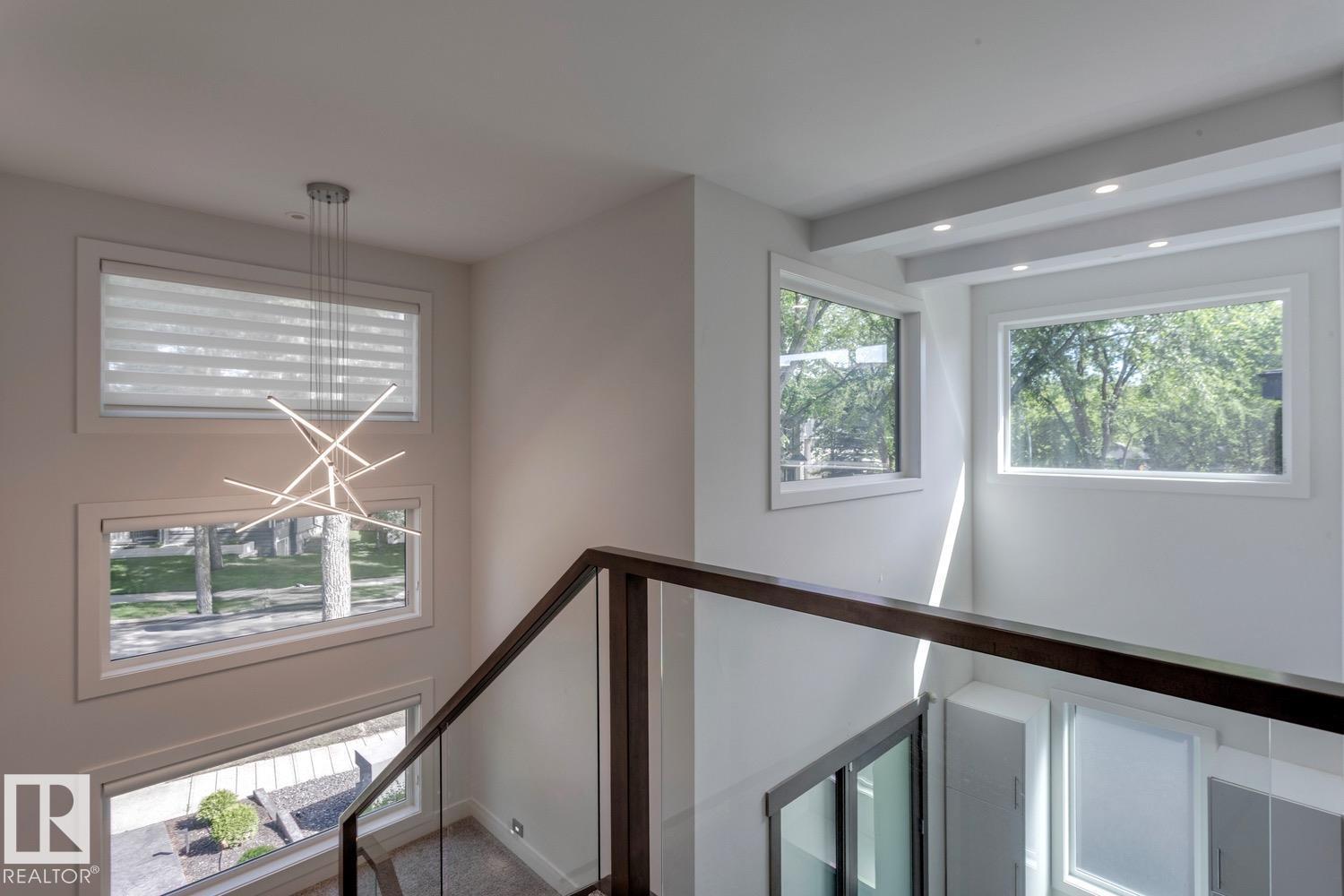 14643 92A AV NW, Edmonton