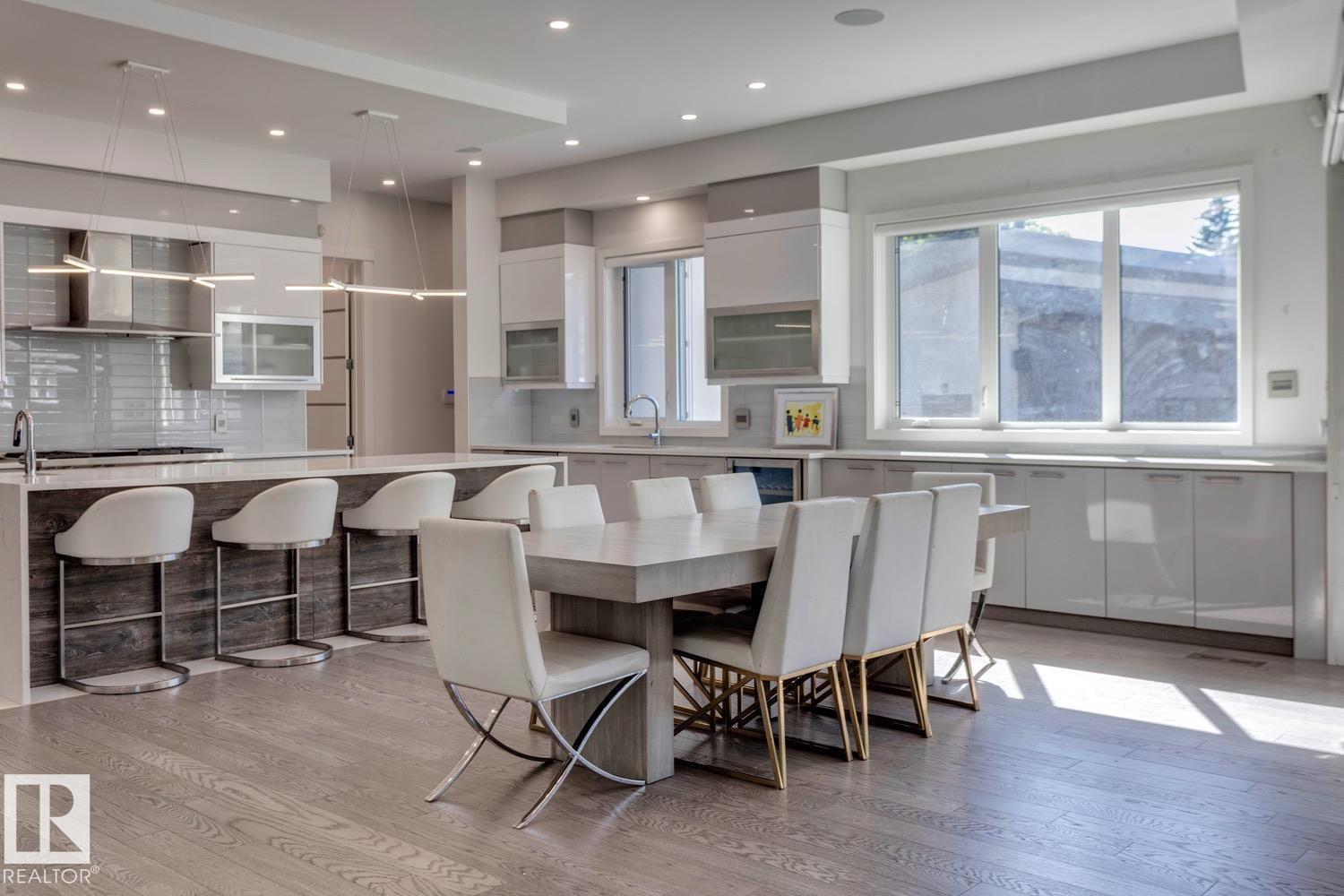 14643 92A AV NW, Edmonton