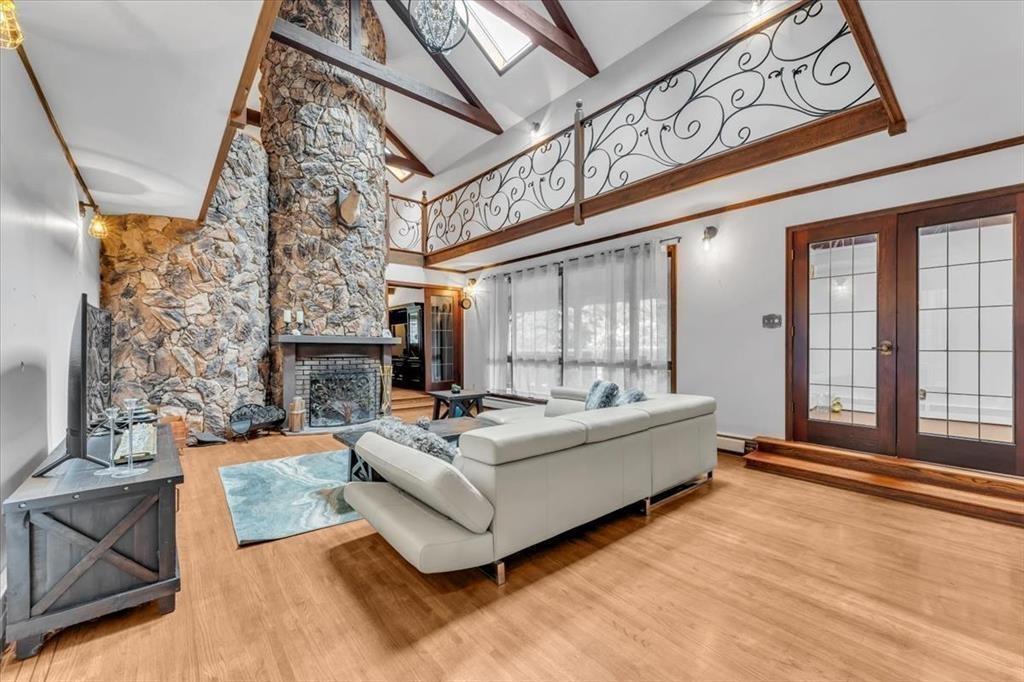 20077 FERNRIDGE CRESCENT, Langley