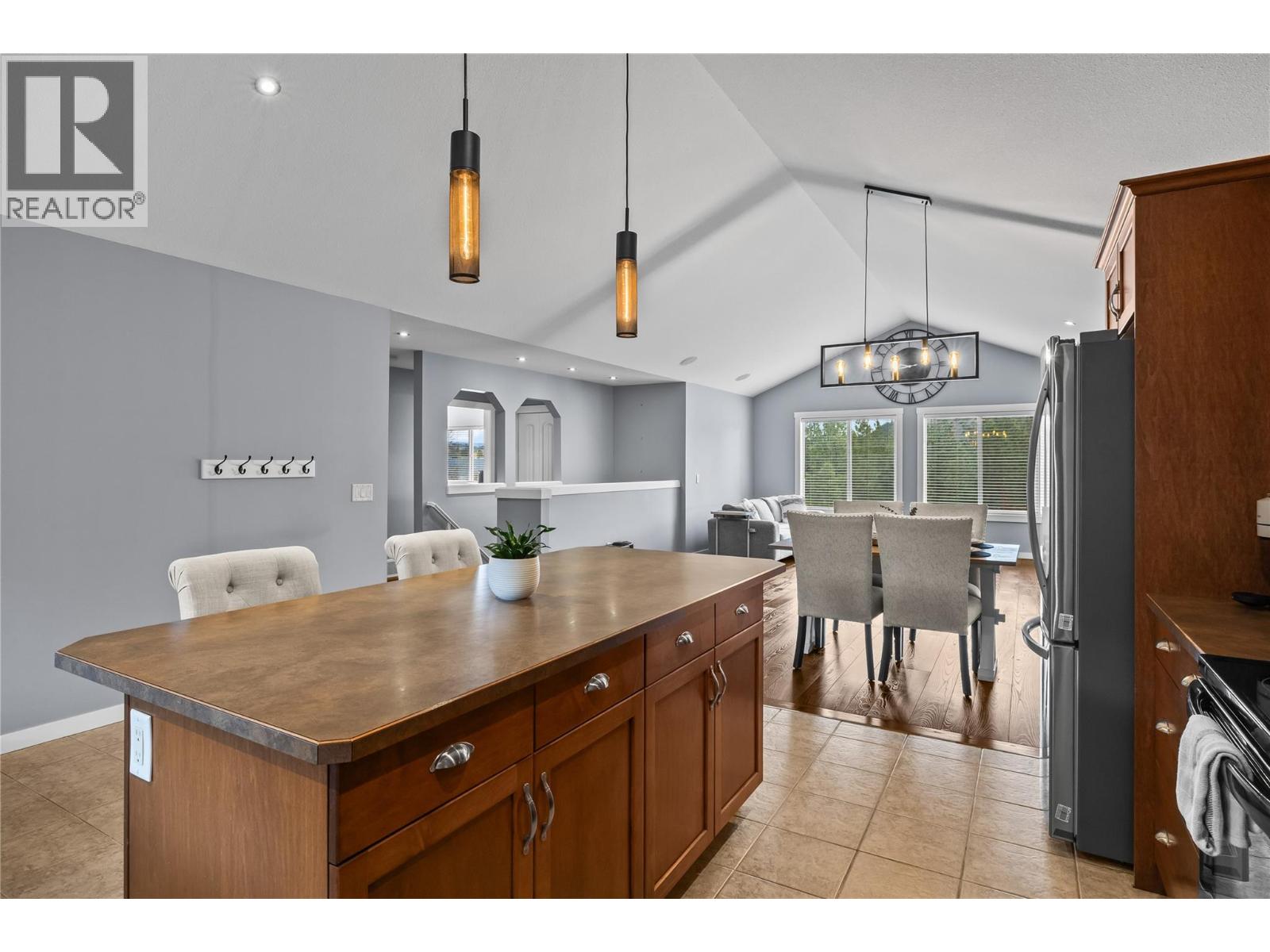  2866 Auburn Road, West Kelowna