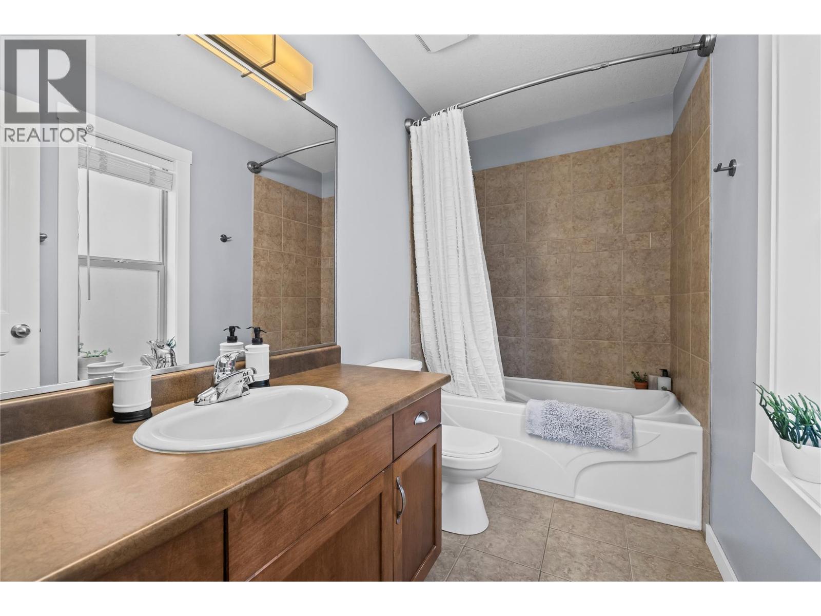  2866 Auburn Road, West Kelowna