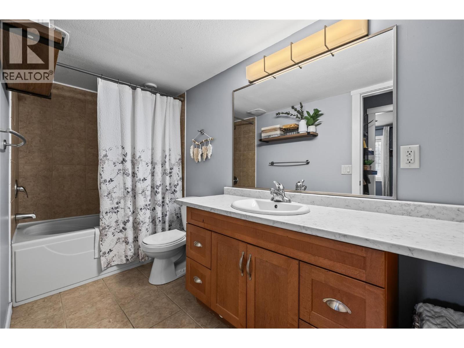  2866 Auburn Road, West Kelowna