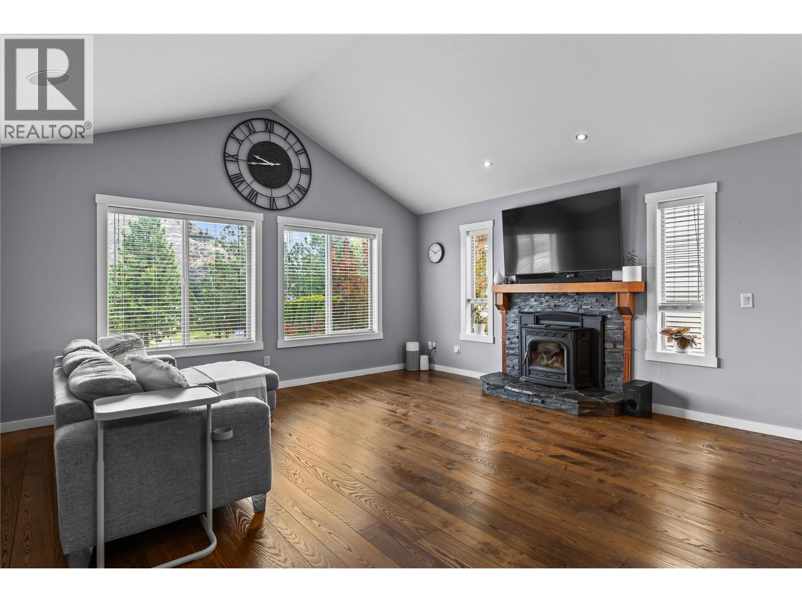  2866 Auburn Road, West Kelowna