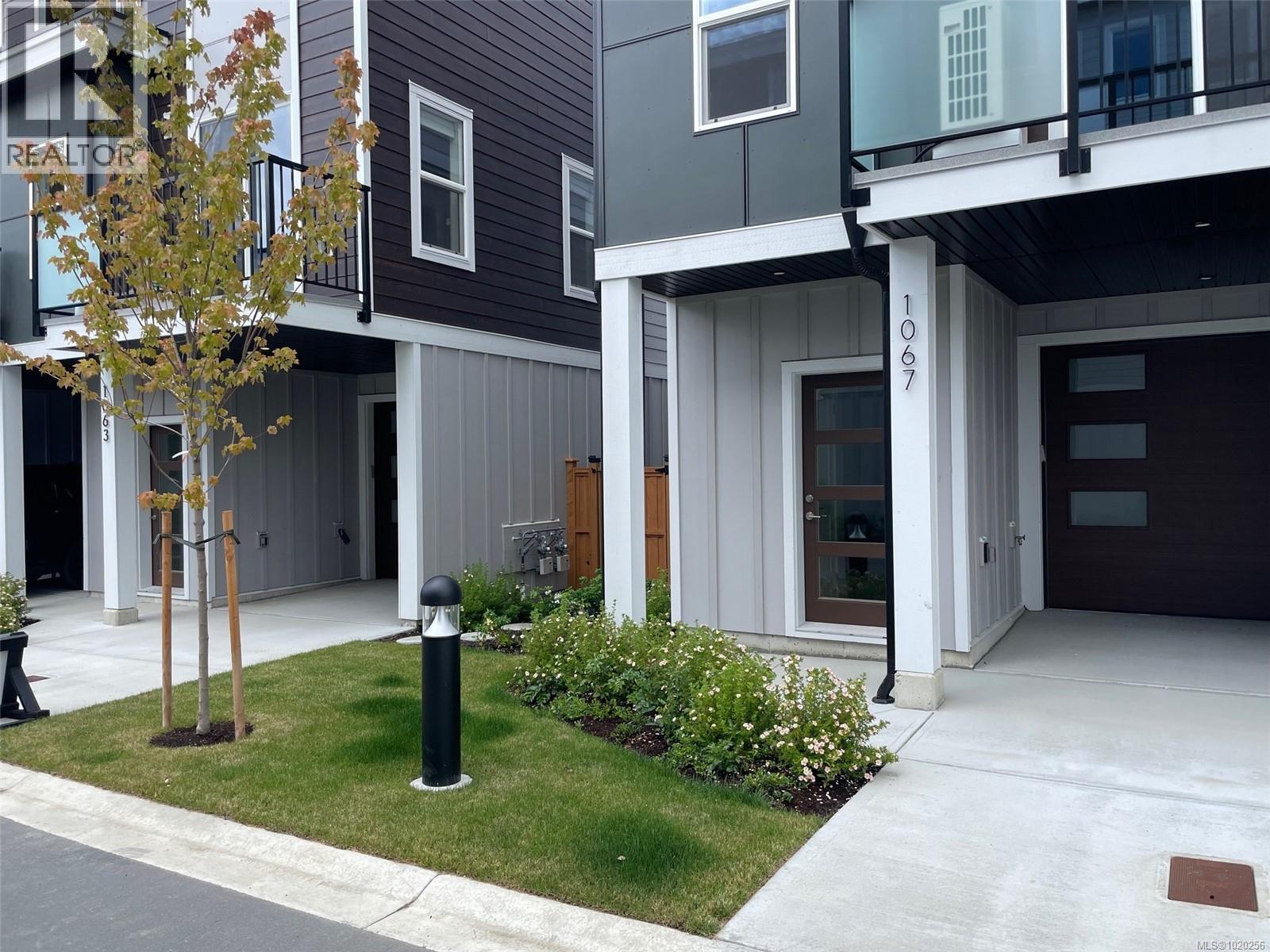 1209 Arcadiawood Crt, Langford