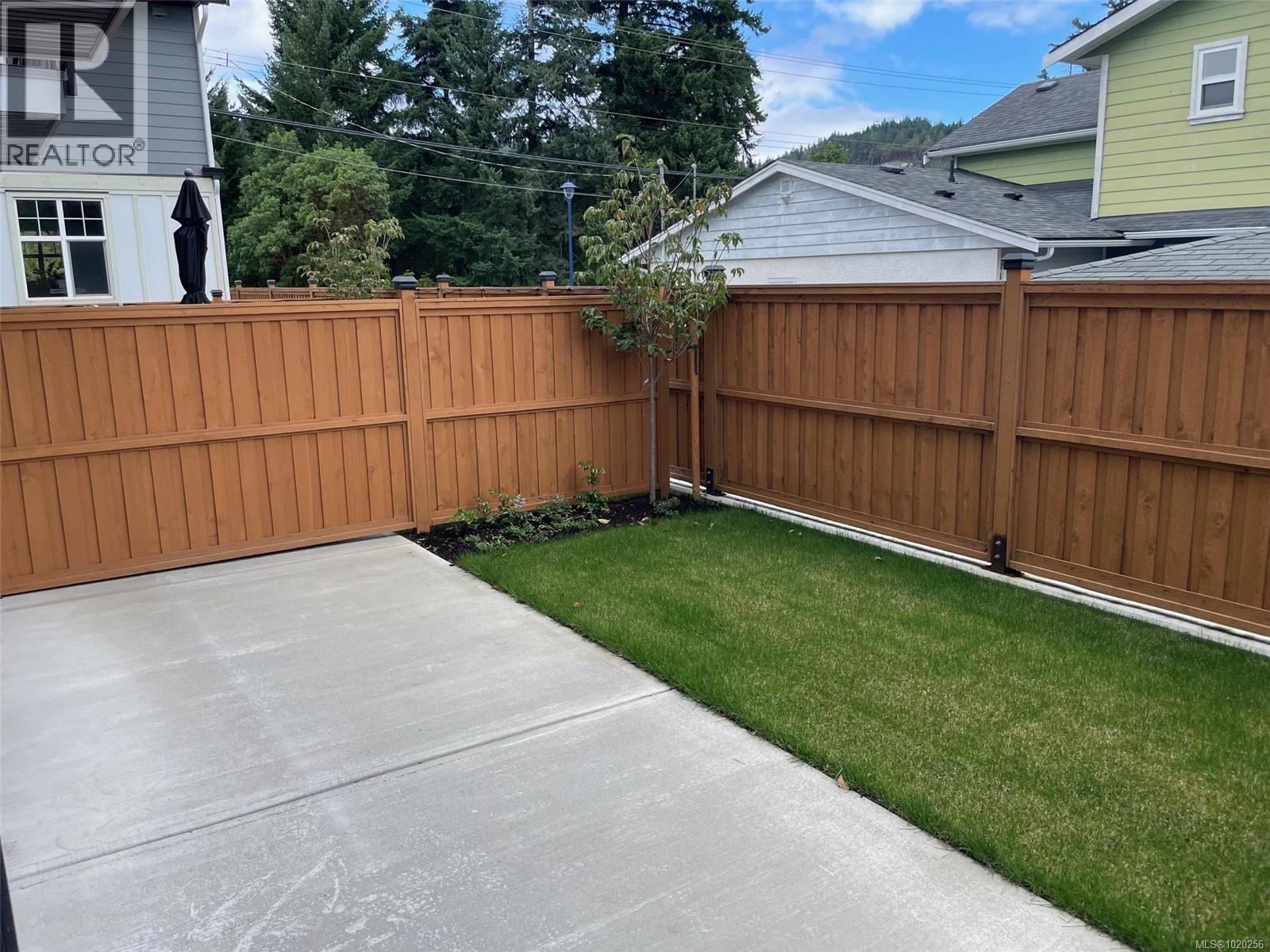 1209 Arcadiawood Crt, Langford