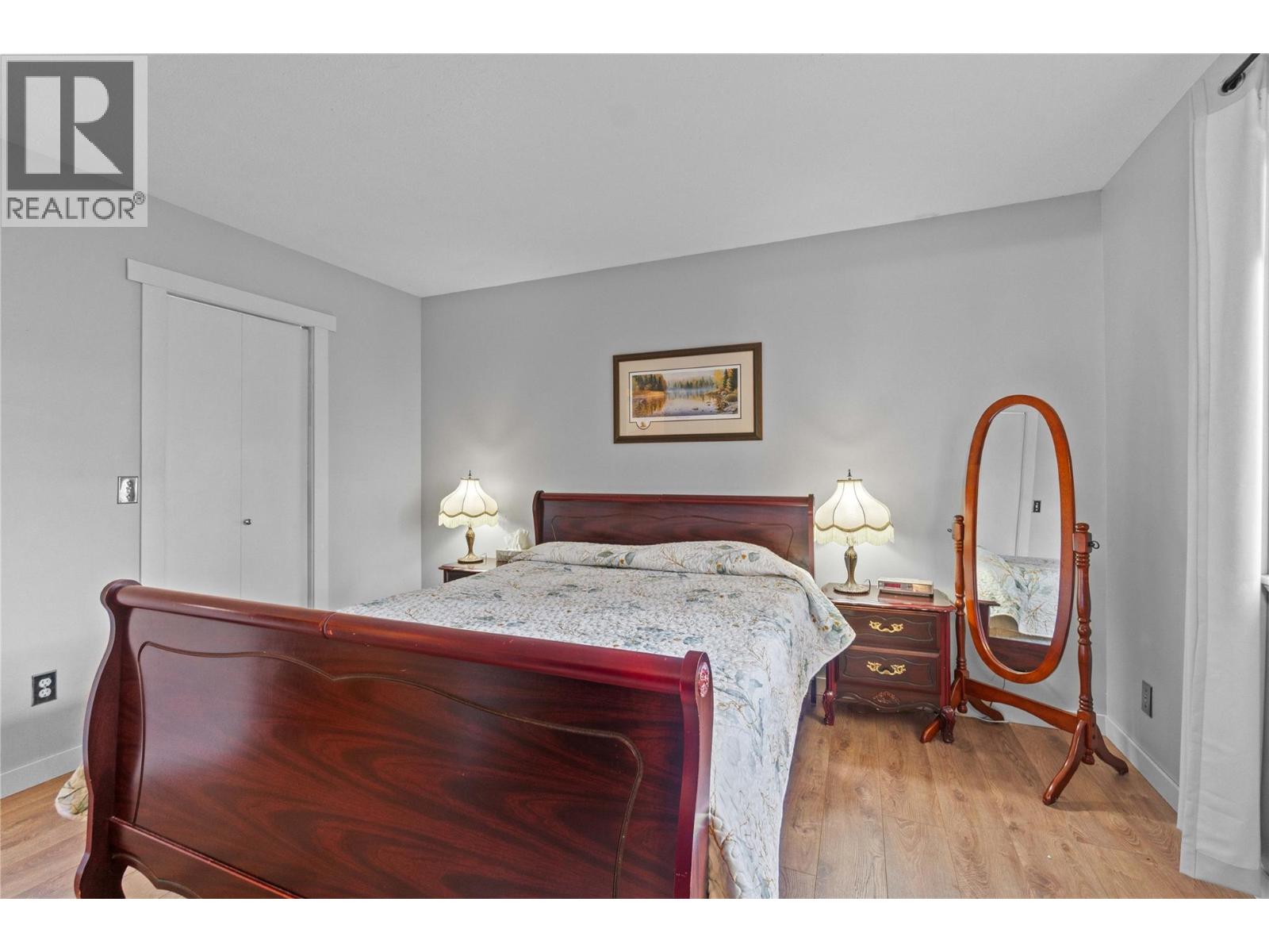  2164 Tomat Avenue, West Kelowna