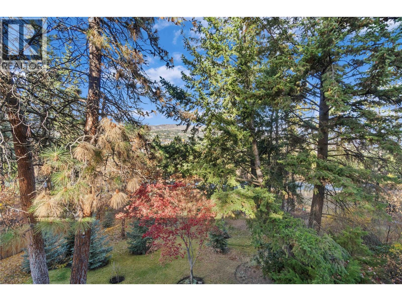  2164 Tomat Avenue, West Kelowna