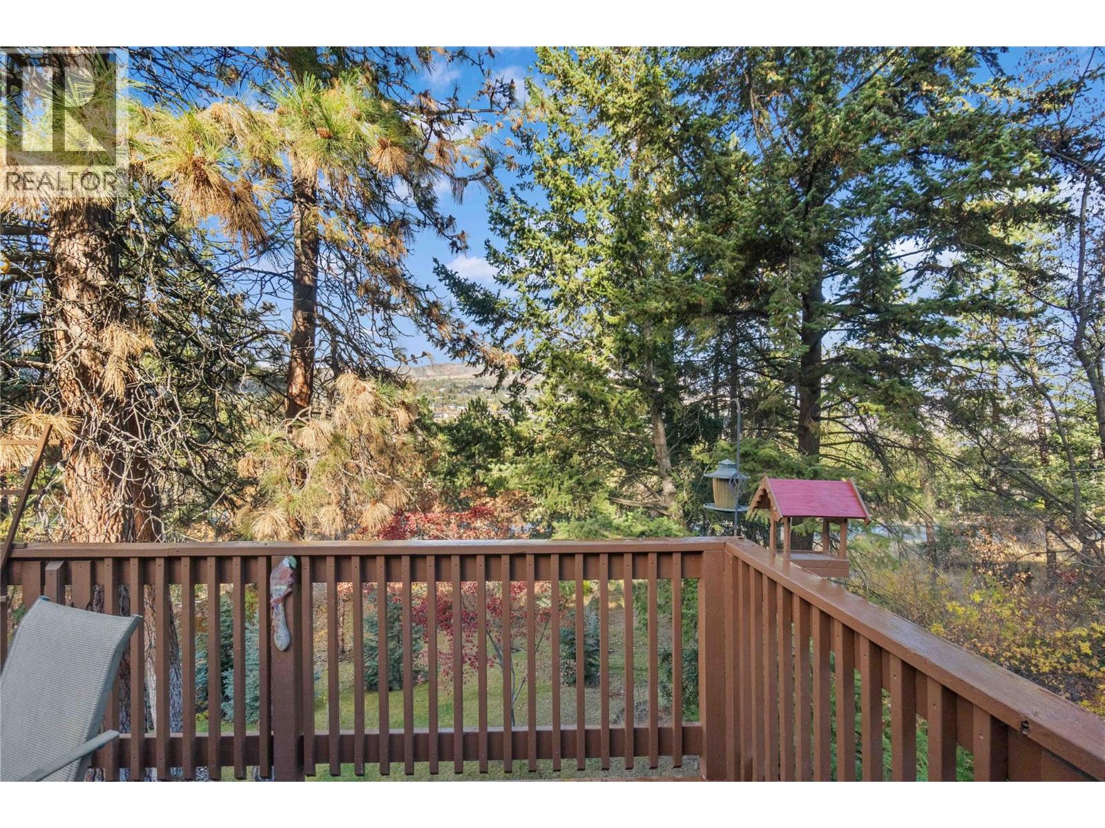  2164 Tomat Avenue, West Kelowna