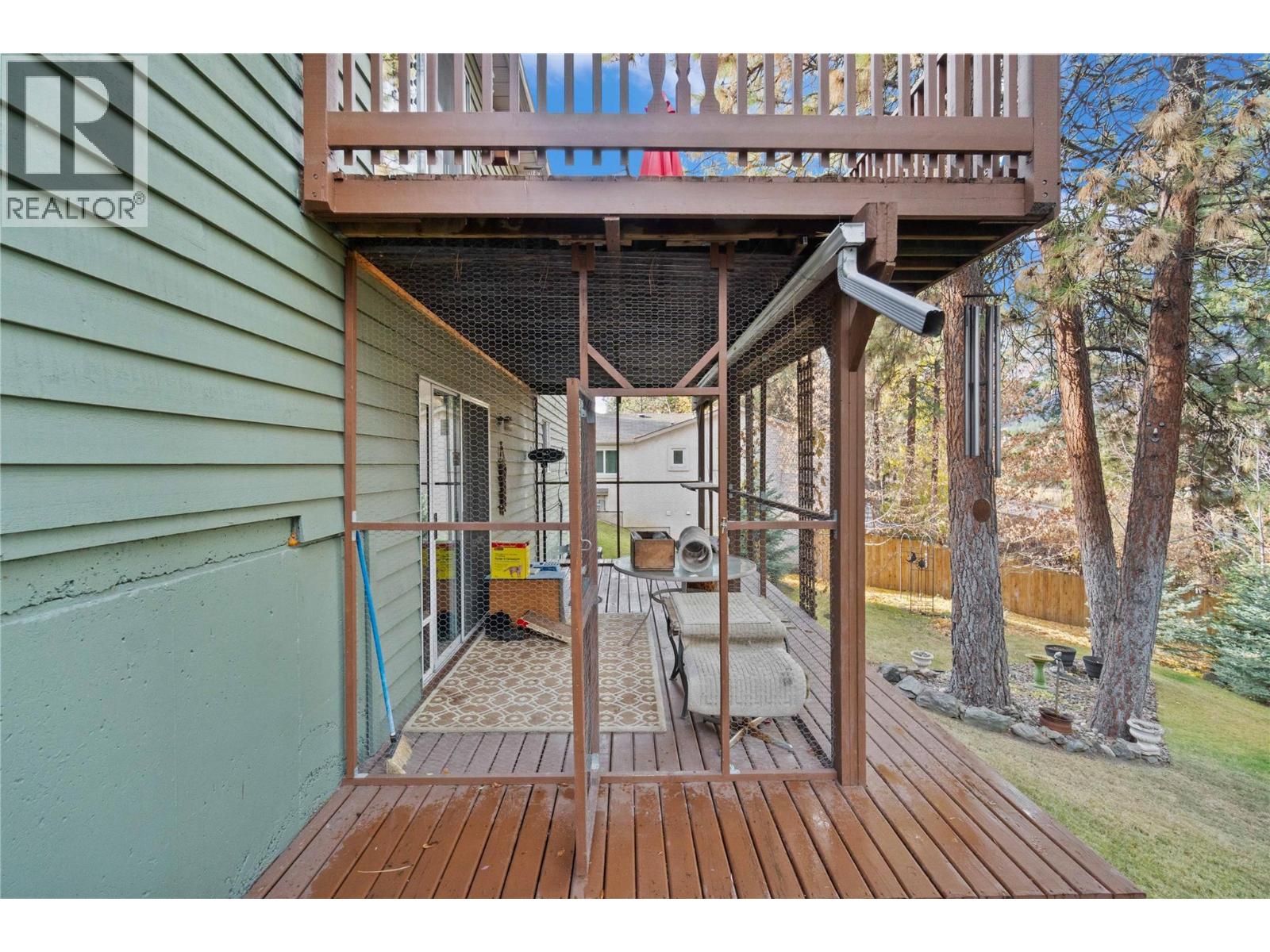  2164 Tomat Avenue, West Kelowna