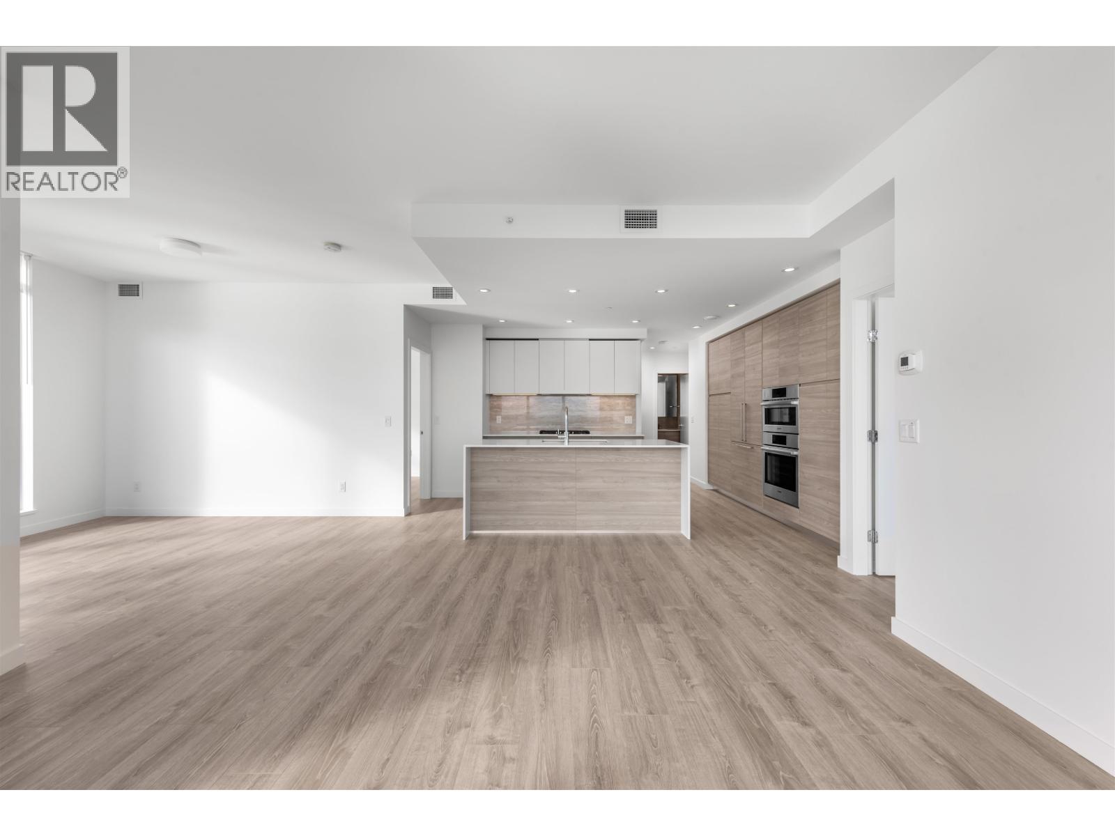 4008 680 QUAYSIDE DRIVE, New Westminster