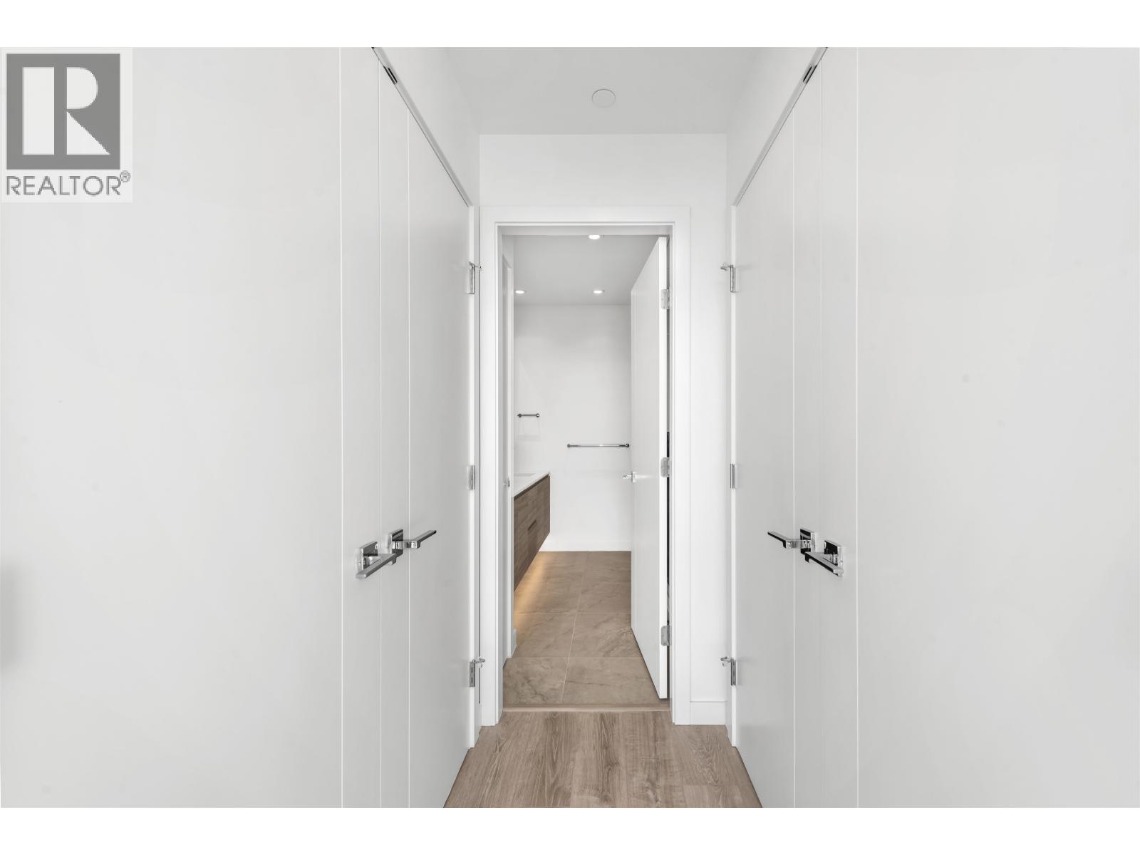 4008 680 QUAYSIDE DRIVE, New Westminster