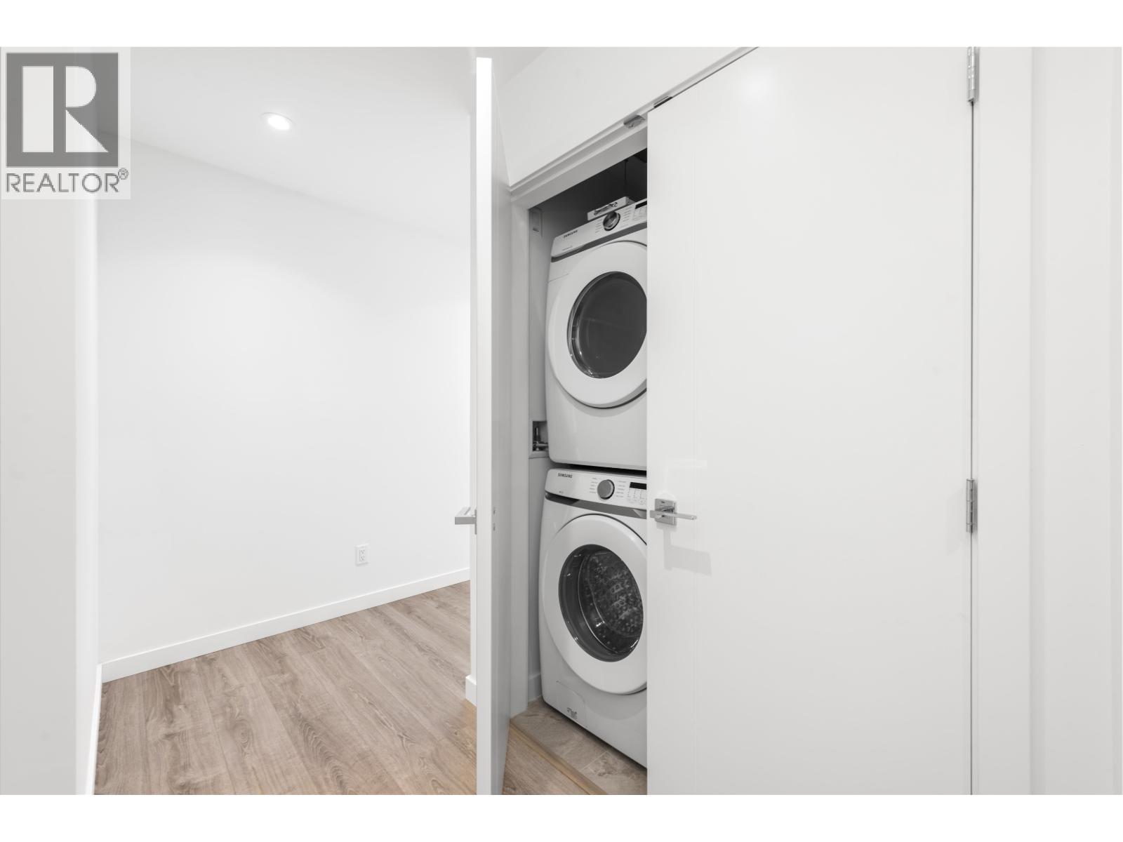 4008 680 QUAYSIDE DRIVE, New Westminster