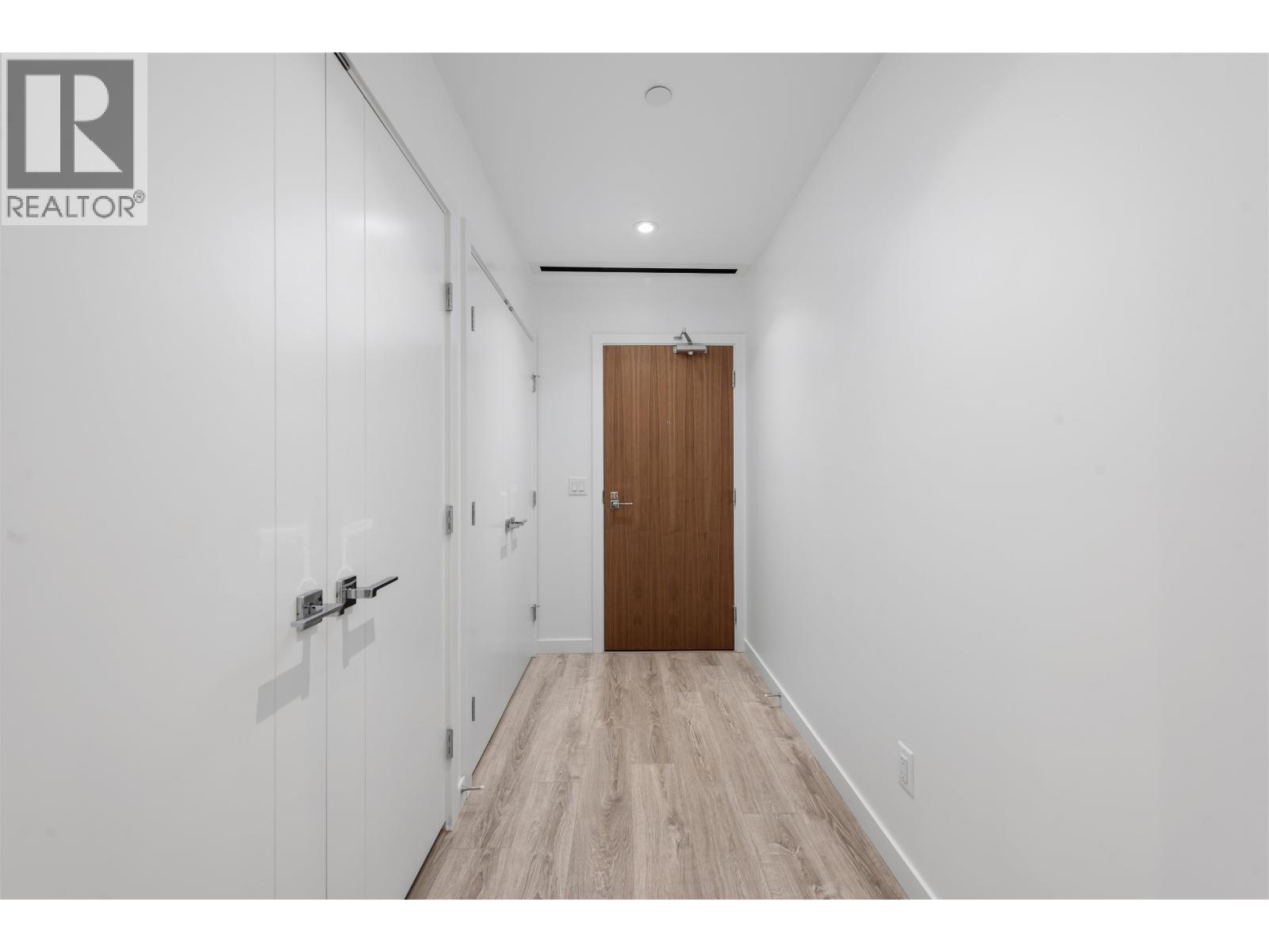 4008 680 QUAYSIDE DRIVE, New Westminster