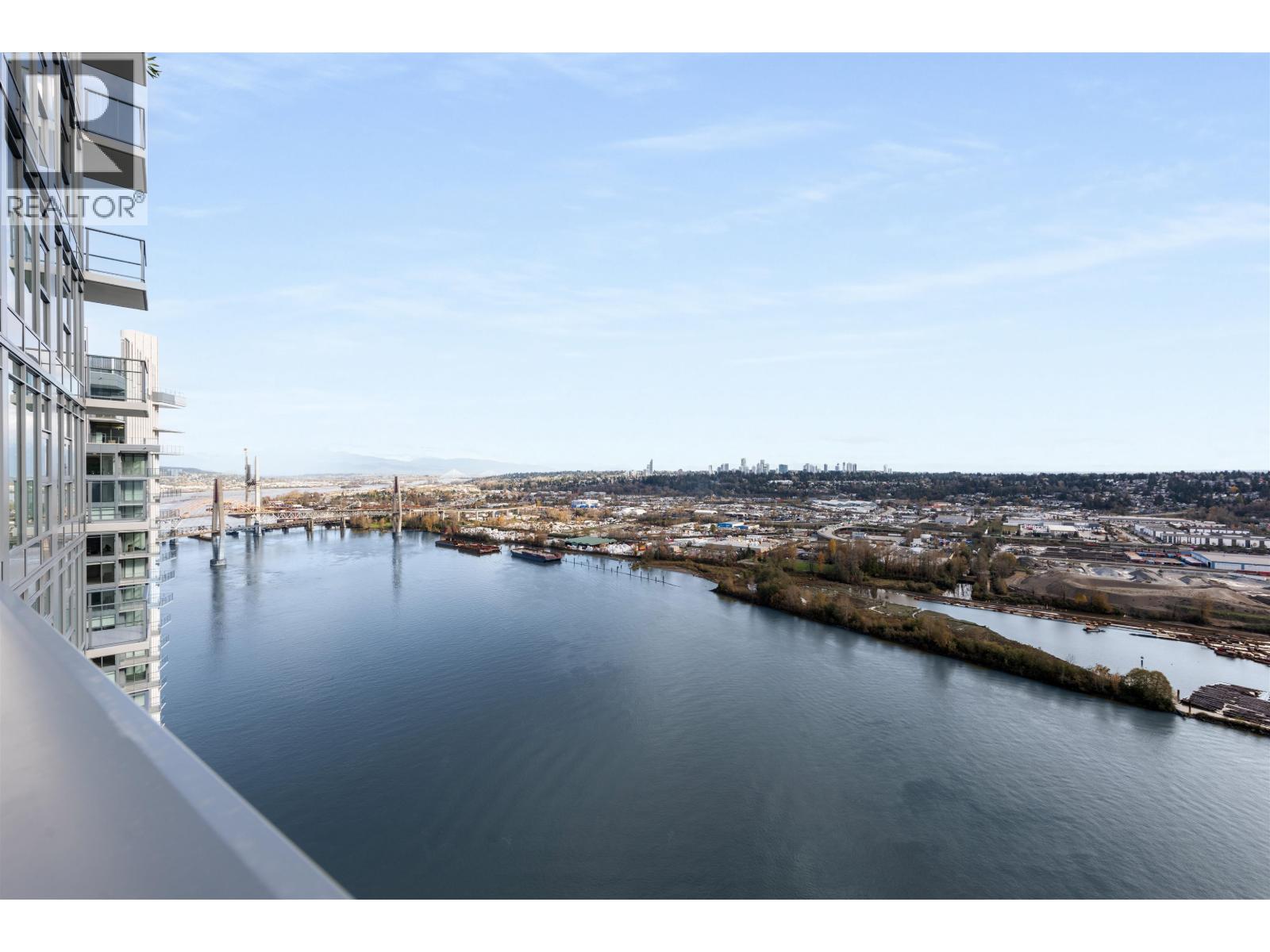4008 680 QUAYSIDE DRIVE, New Westminster