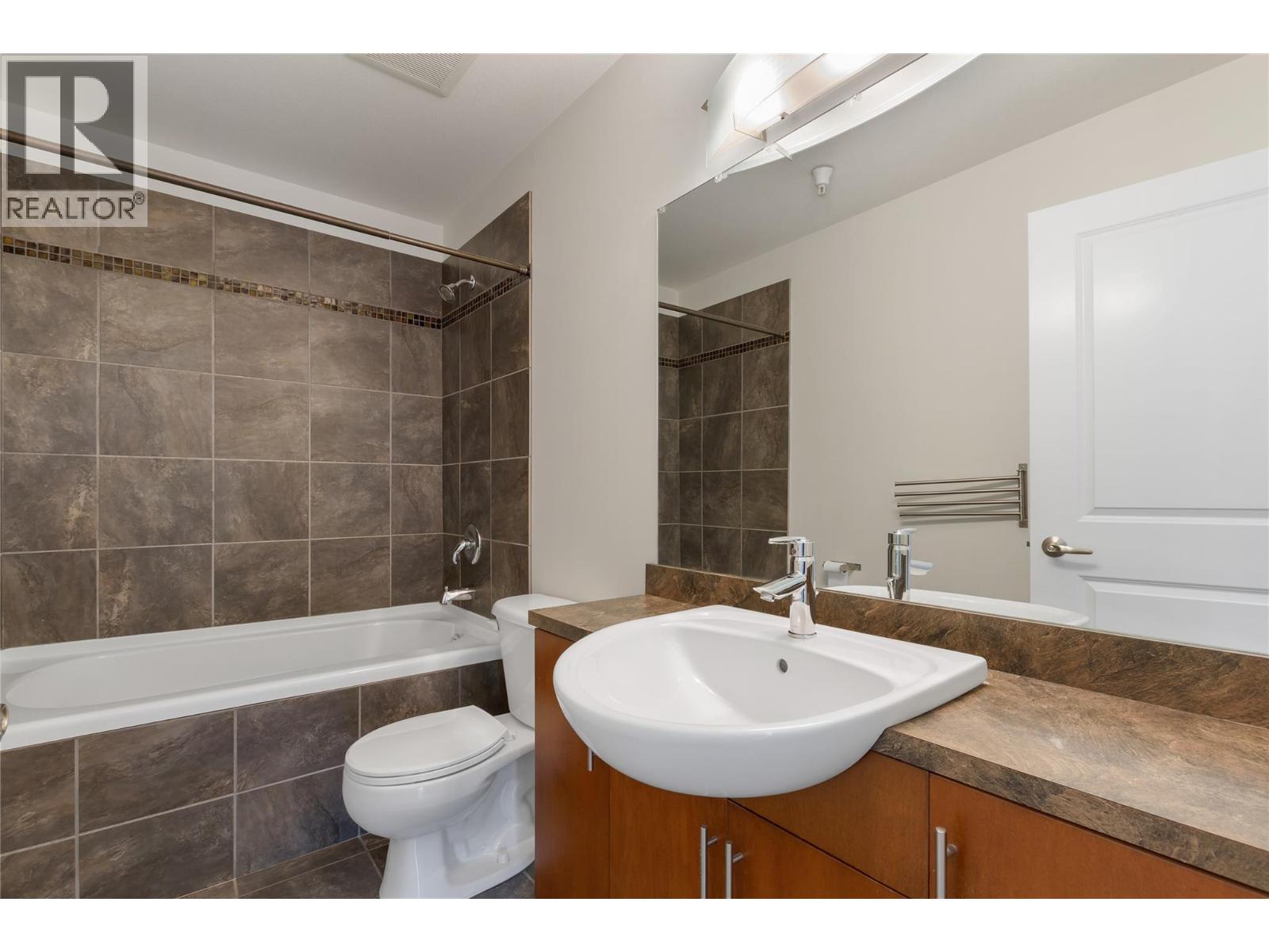 106 4205 27 Street, Vernon