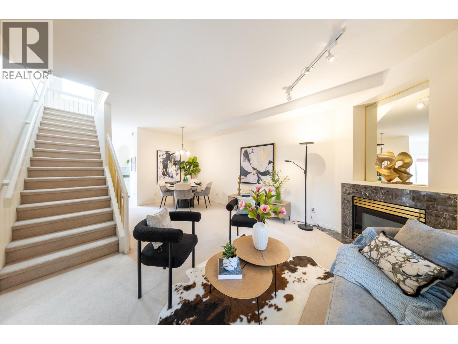 5 7651 MOFFATT ROAD, Richmond