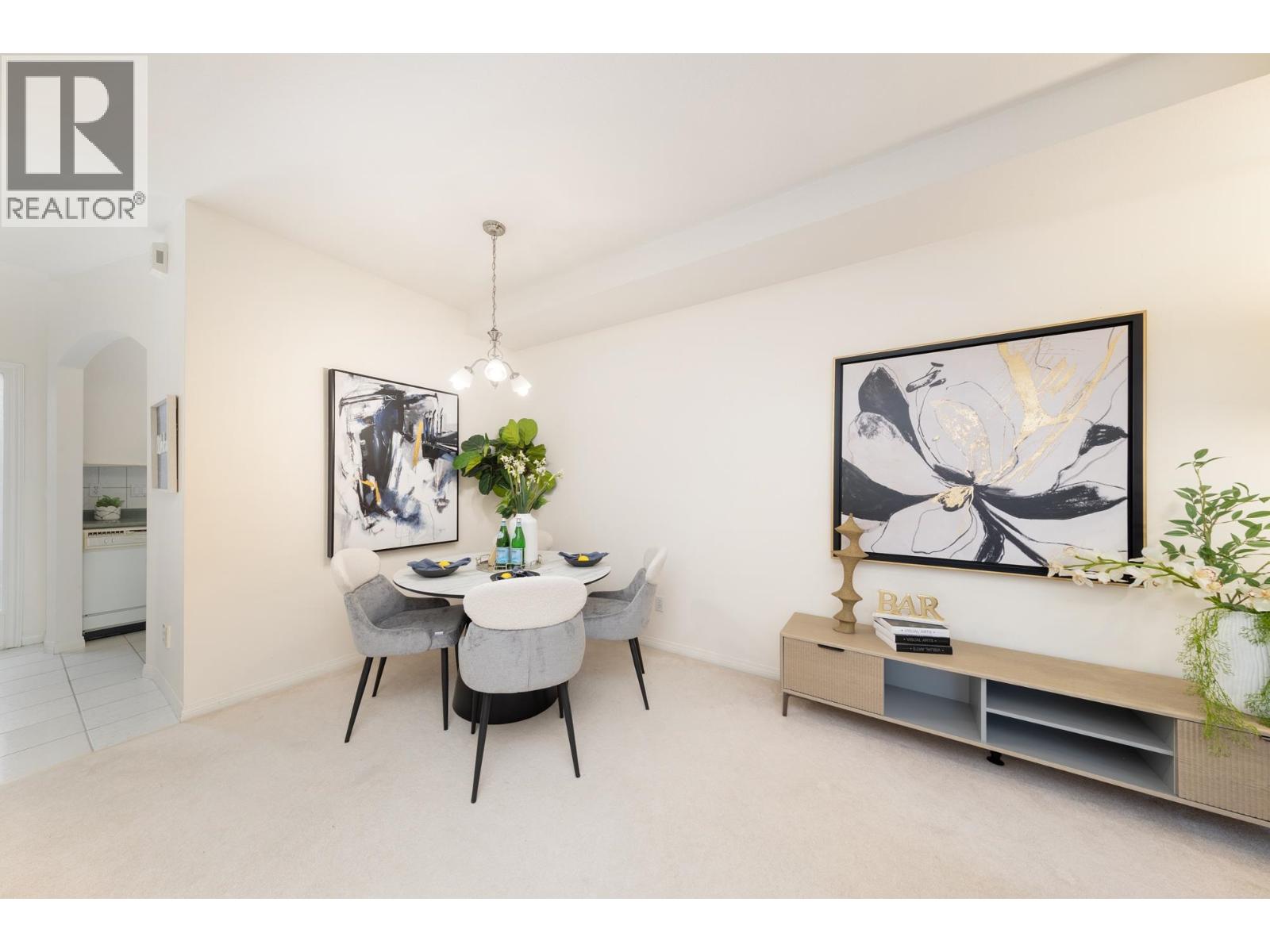 5 7651 MOFFATT ROAD, Richmond