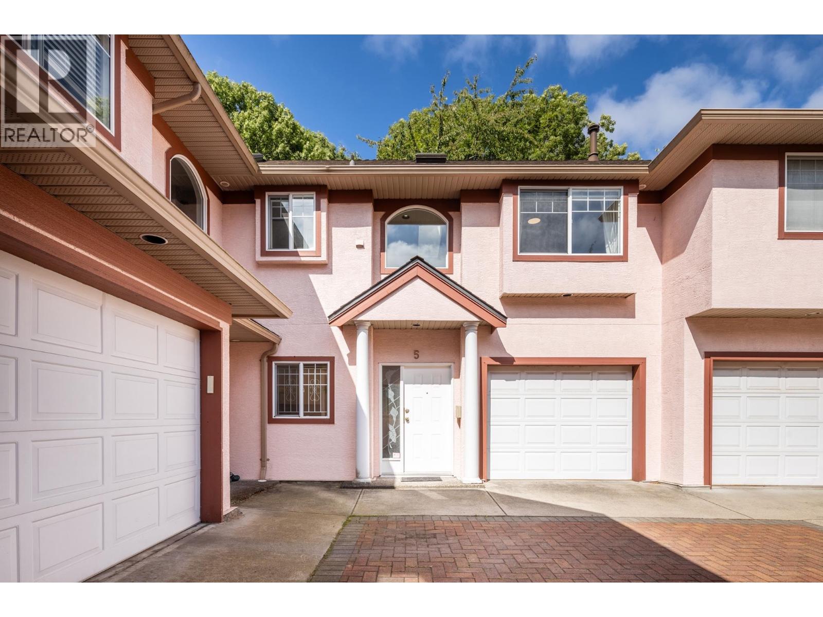 5 7651 MOFFATT ROAD, Richmond