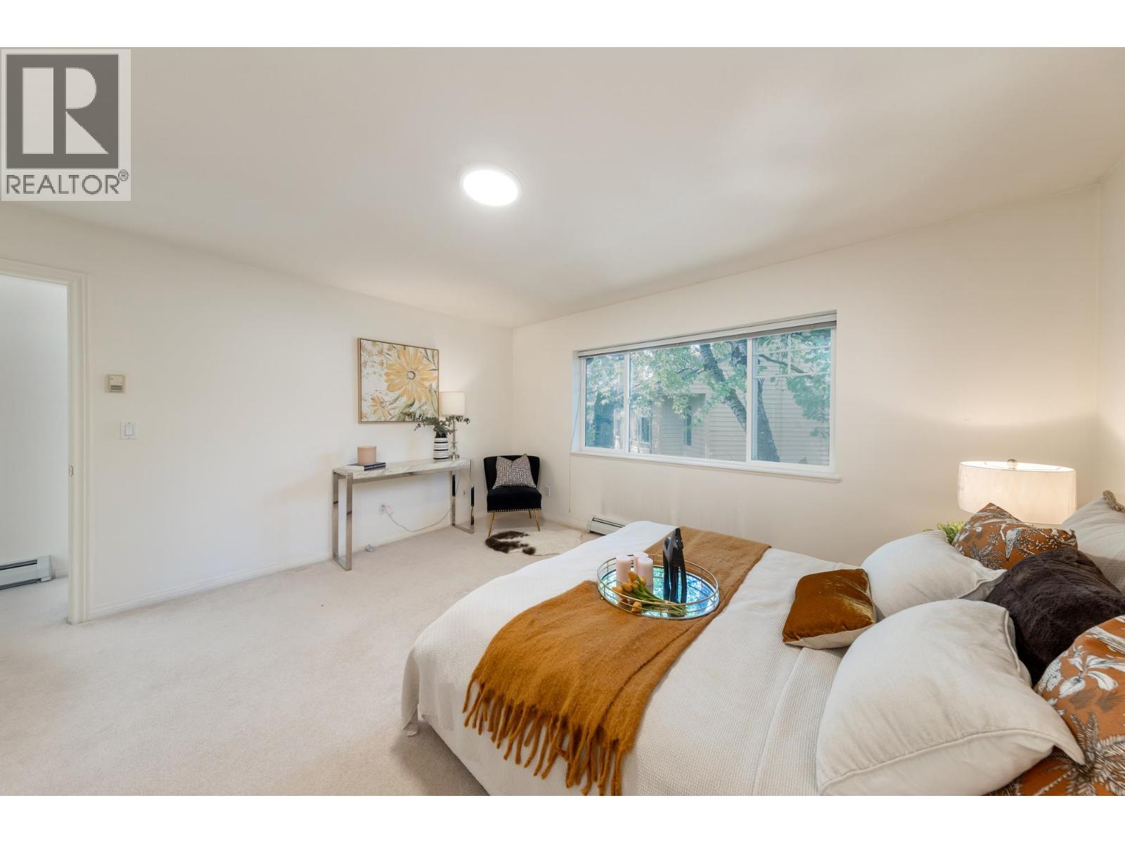 5 7651 MOFFATT ROAD, Richmond