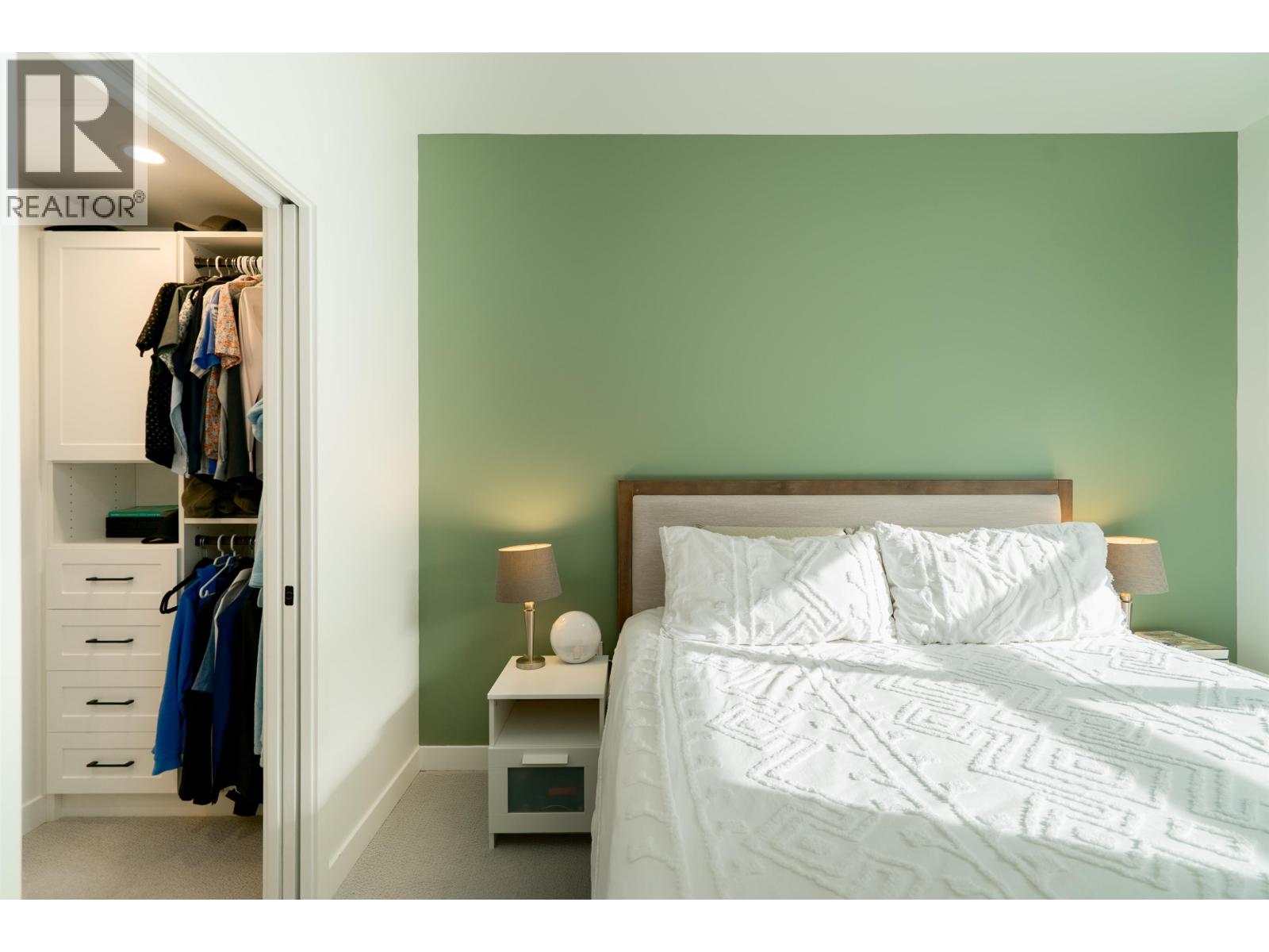 2834 HOPE STREET, Port Moody